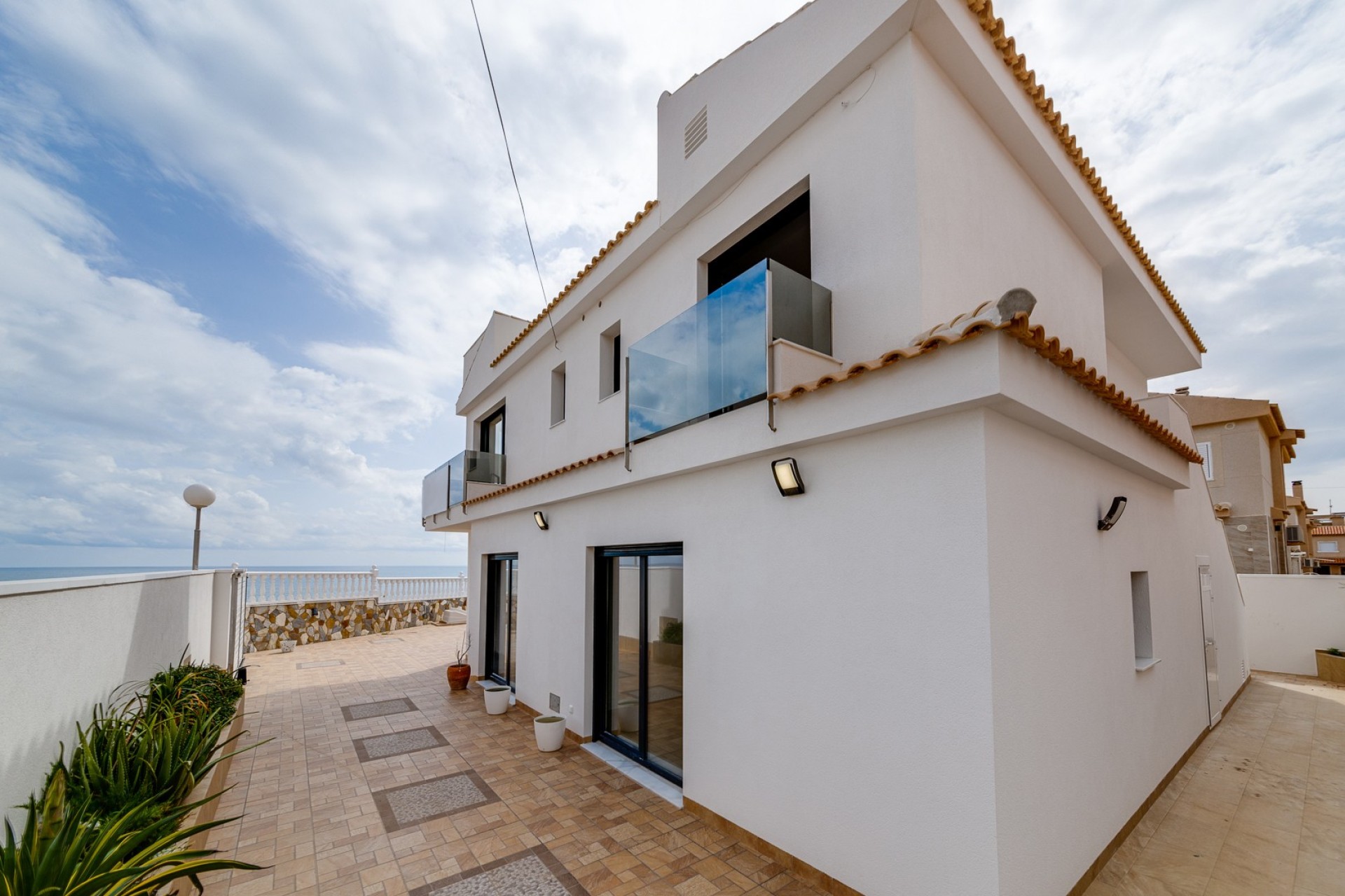 Herverkoop - Villa - Torrevieja - La Mata