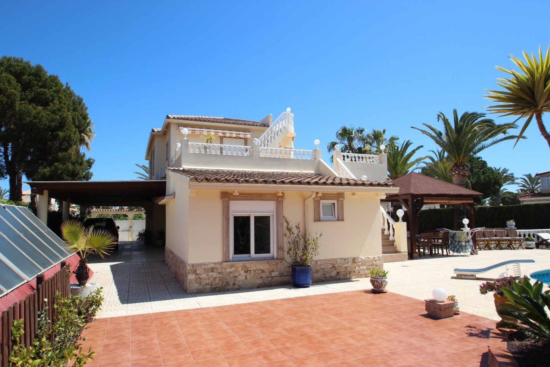 Herverkoop - Villa - Torrevieja - Punta Prima