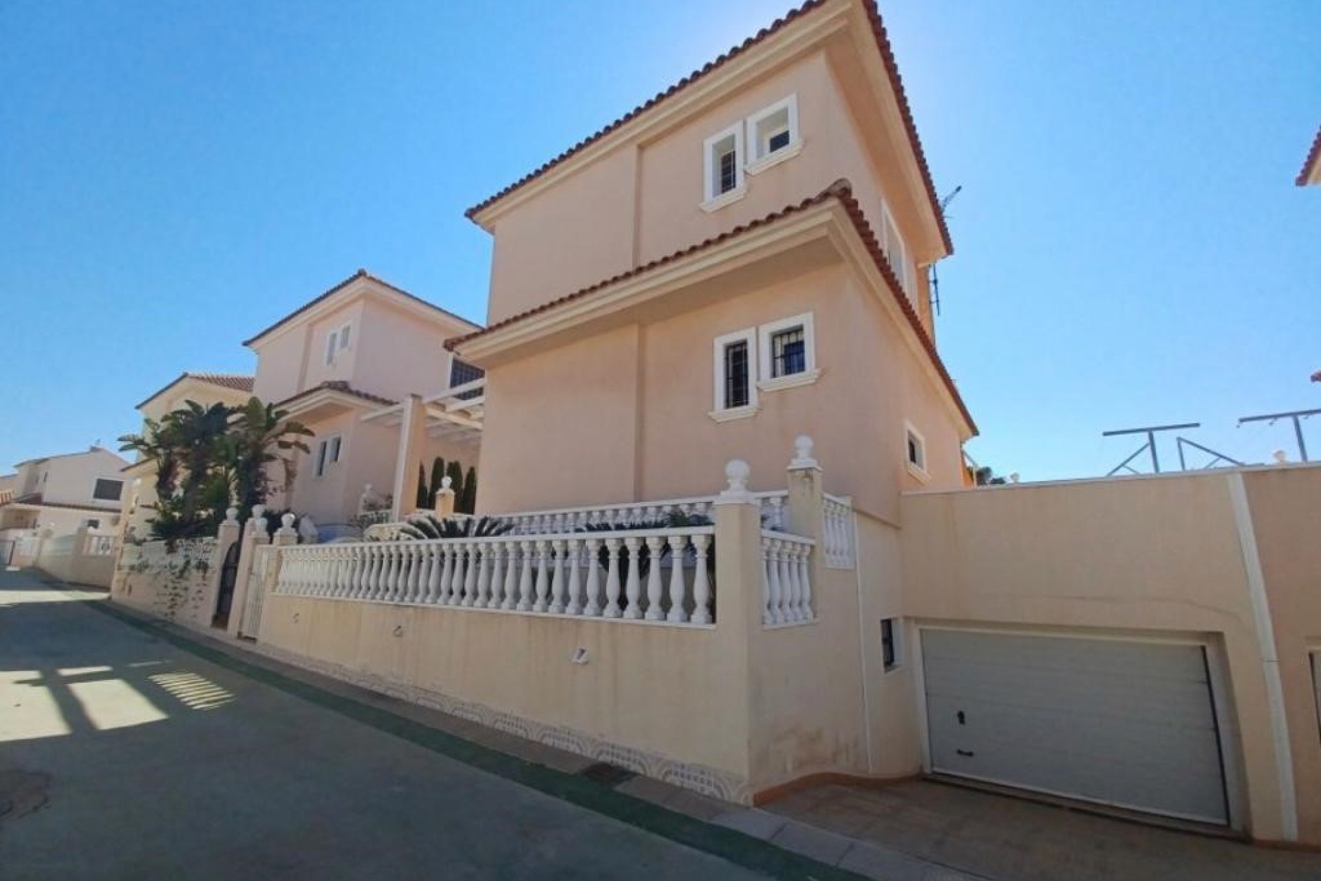 Herverkoop - Villa - Torrevieja