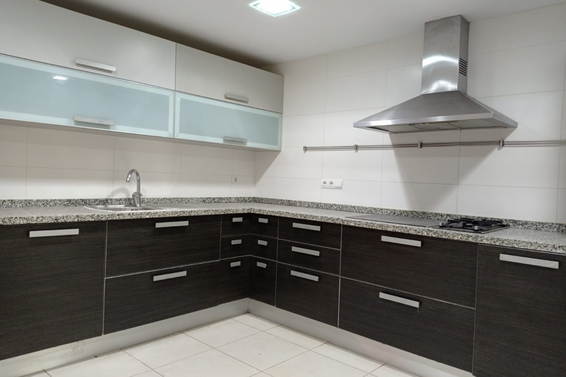 Resale - Apartment - Alicante - Center