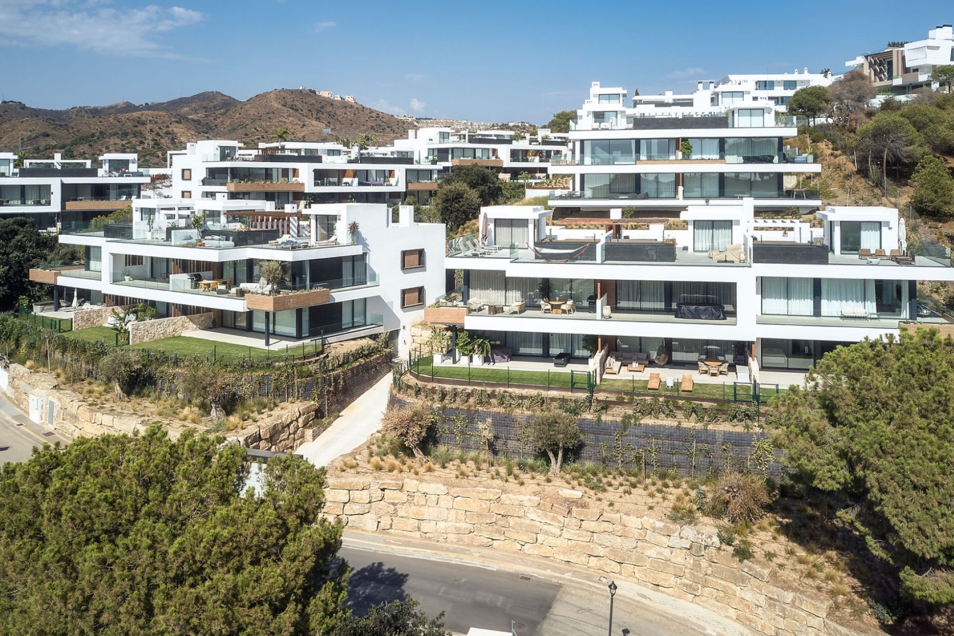 Resale - Apartment - Marbella - Elviria