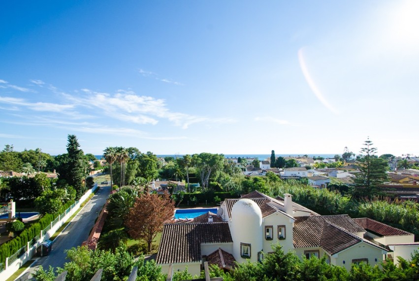 Resale - Apartment - Marbella - La Mairena