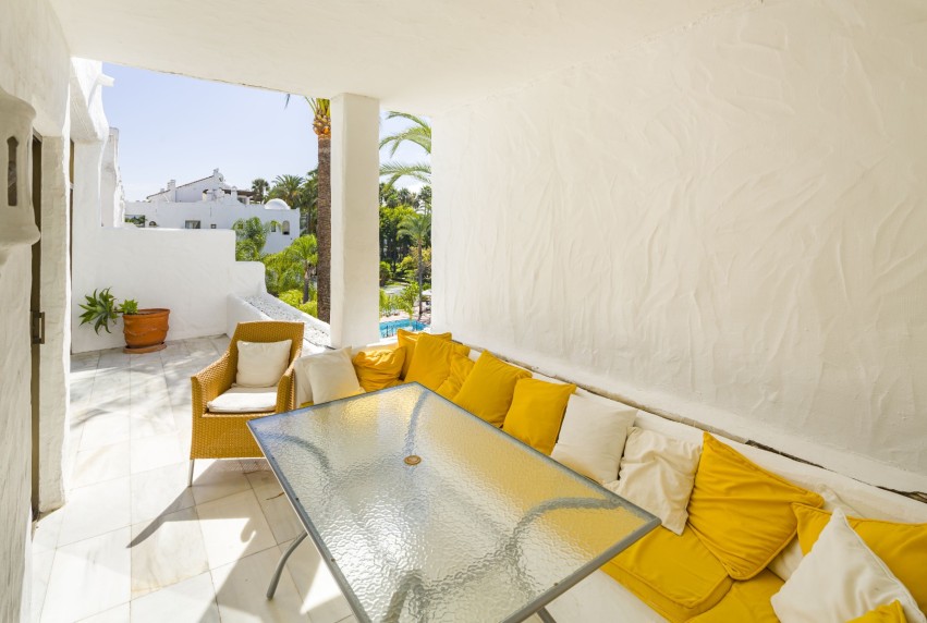 Resale - Apartment - Marbella - Puerto Banús