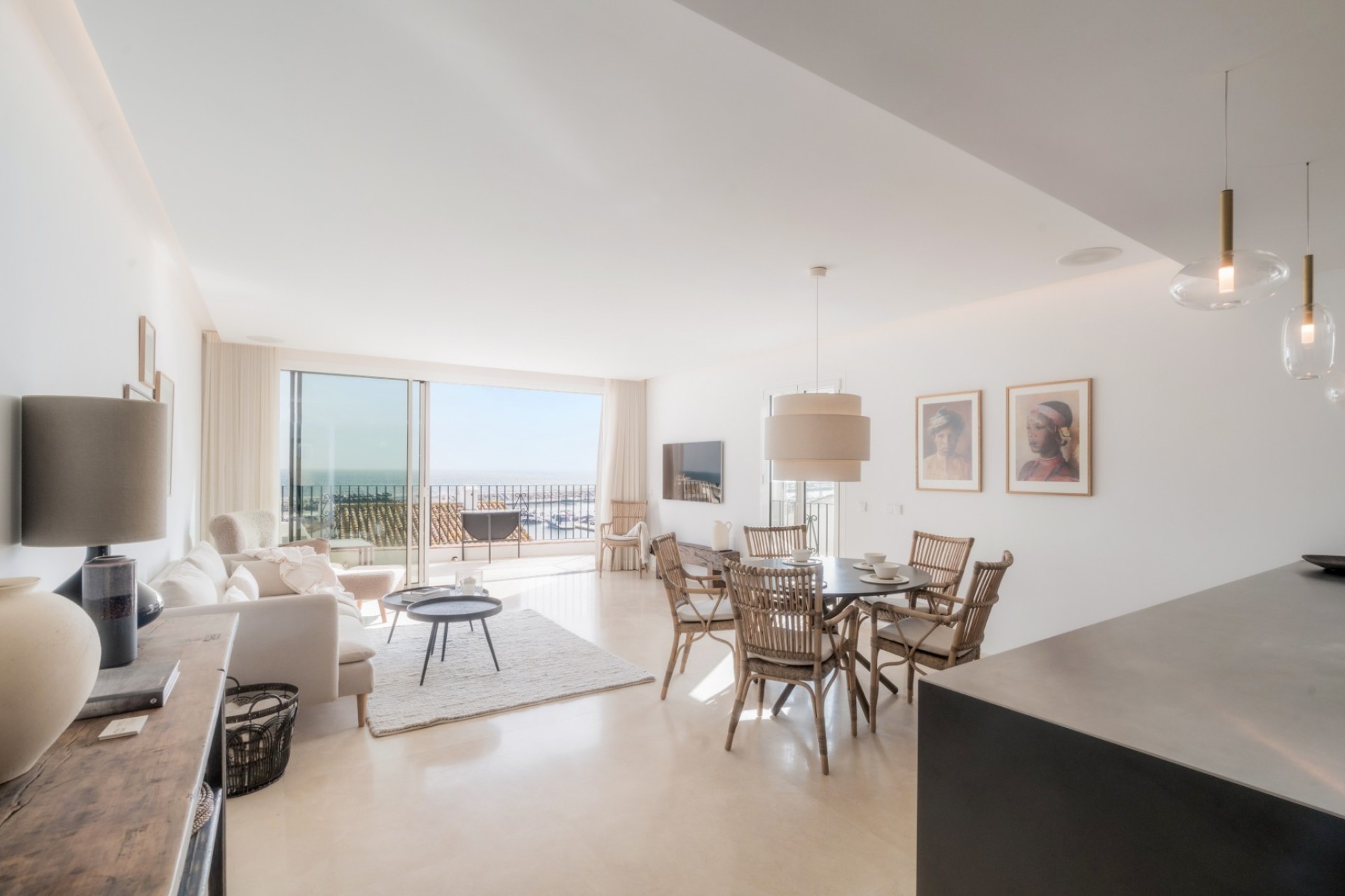 Resale - Apartment - Marbella - Puerto Banús