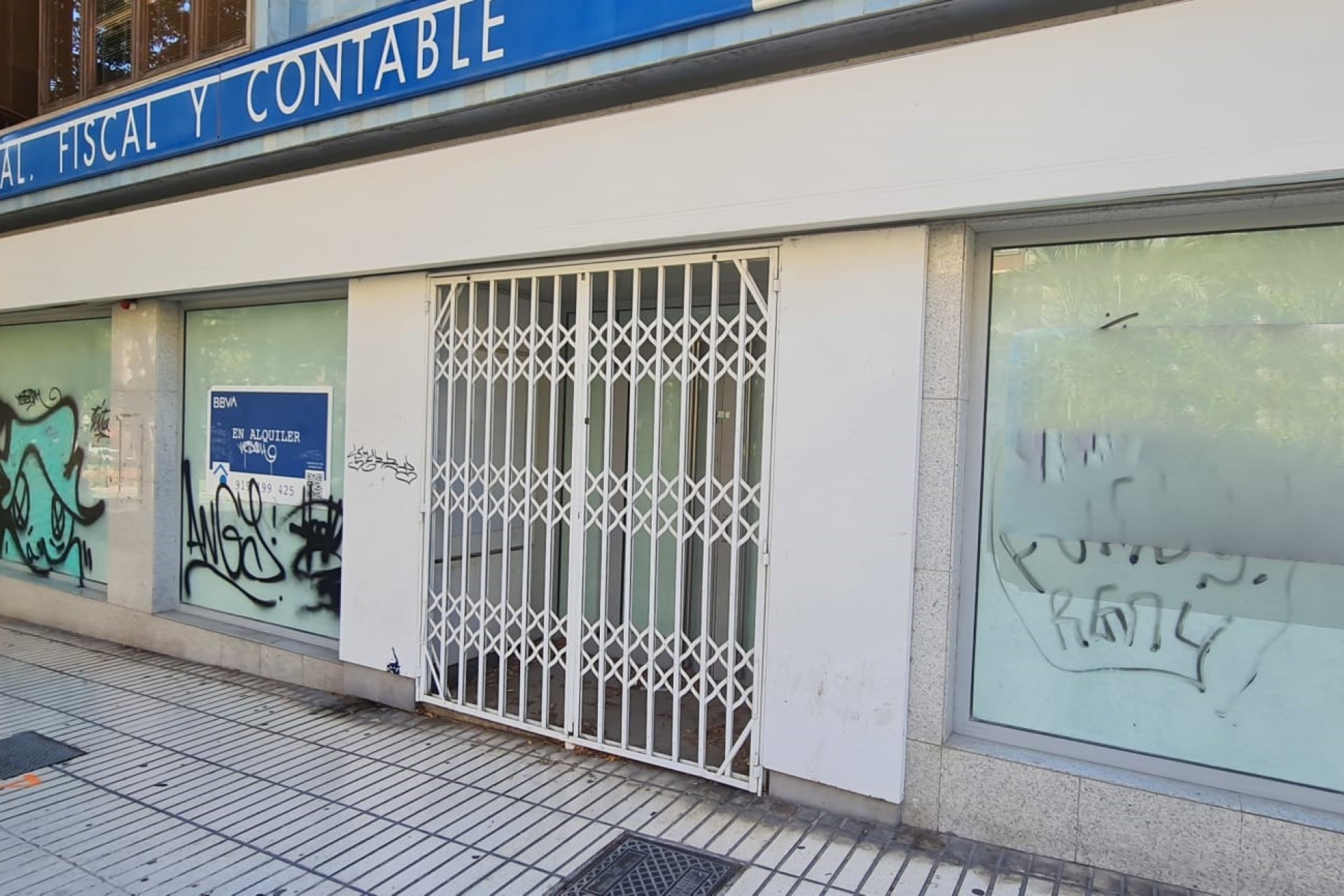 Resale - Commercial - Alicante - Luceros