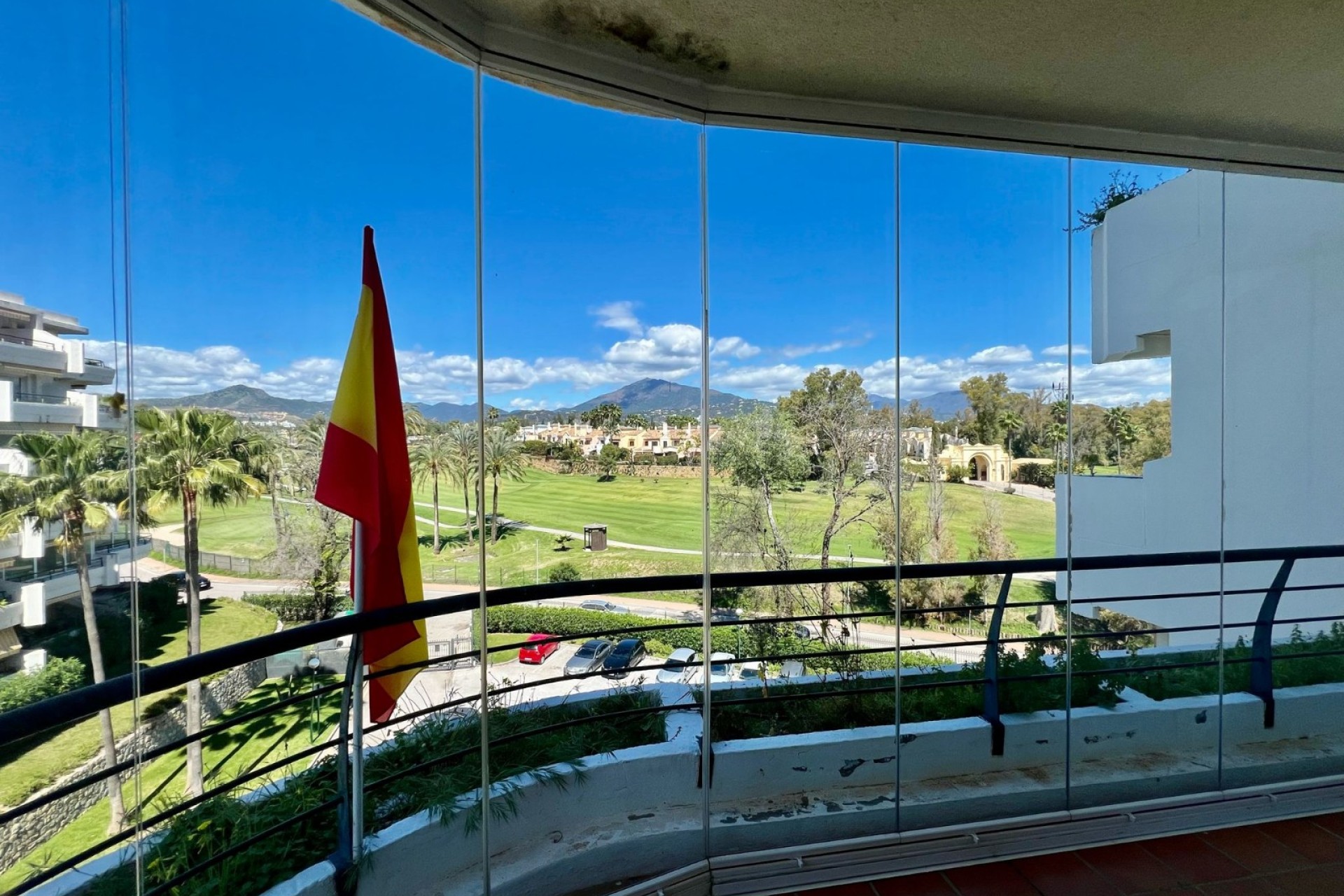 Resale - House - Marbella - Guadalmina Alta