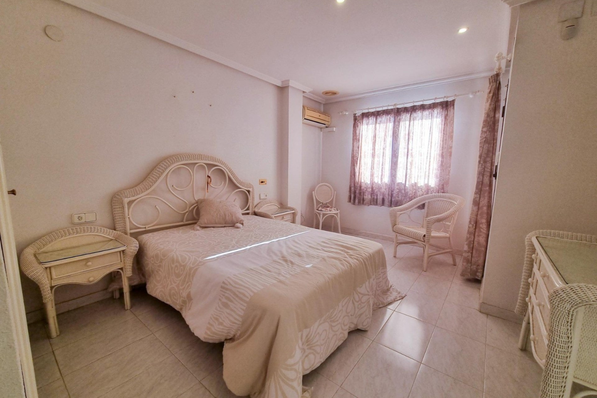 Resale - House - Santa Pola - Playa del Este