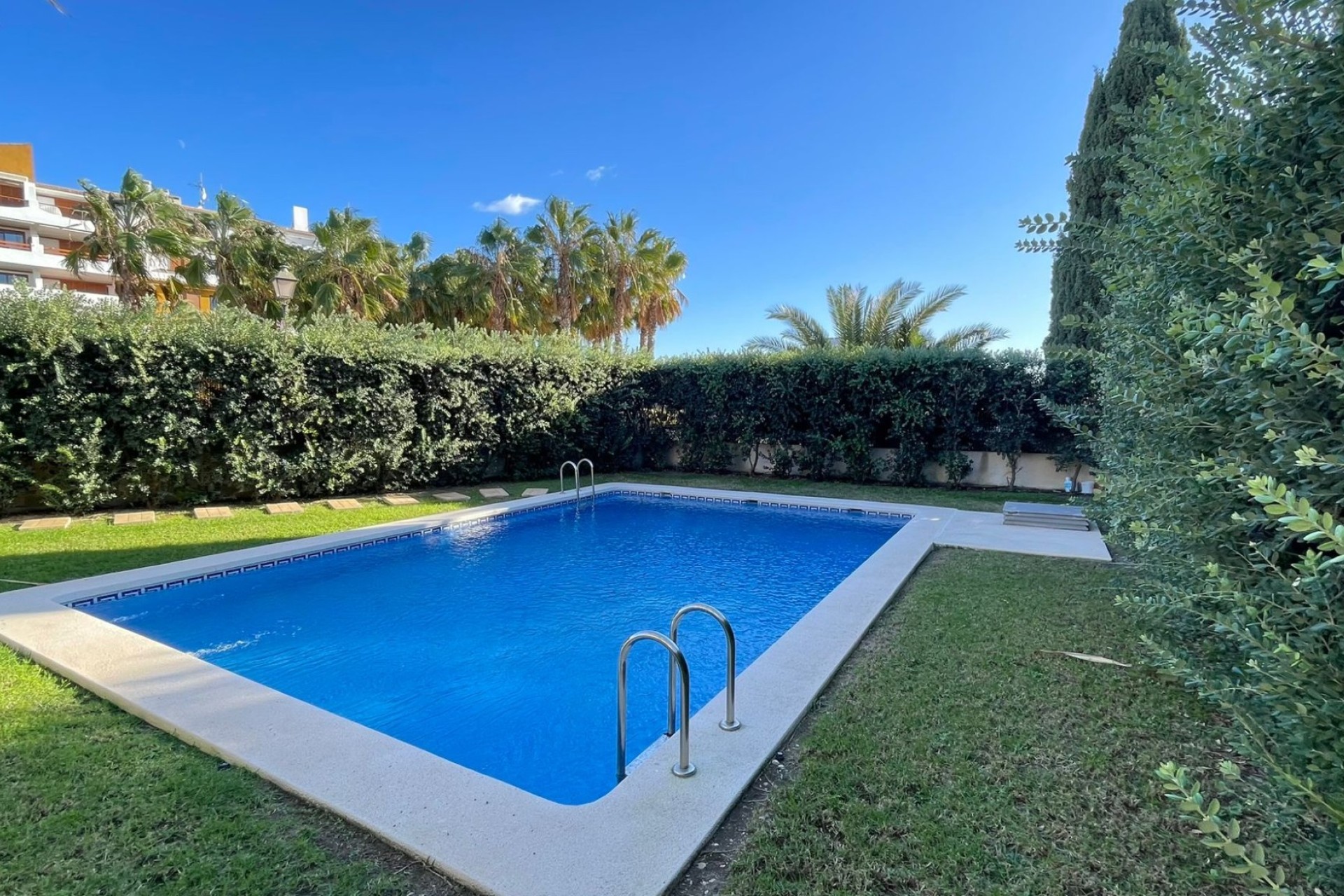 Resale - House - Torrevieja - Punta Prima