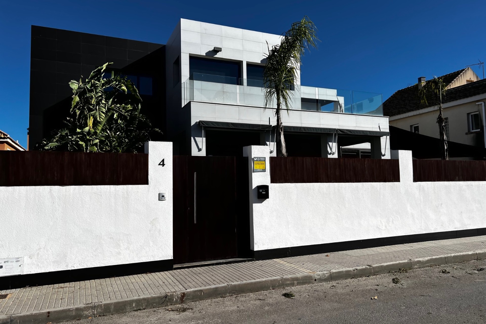 Resale - Villa - Almoradí