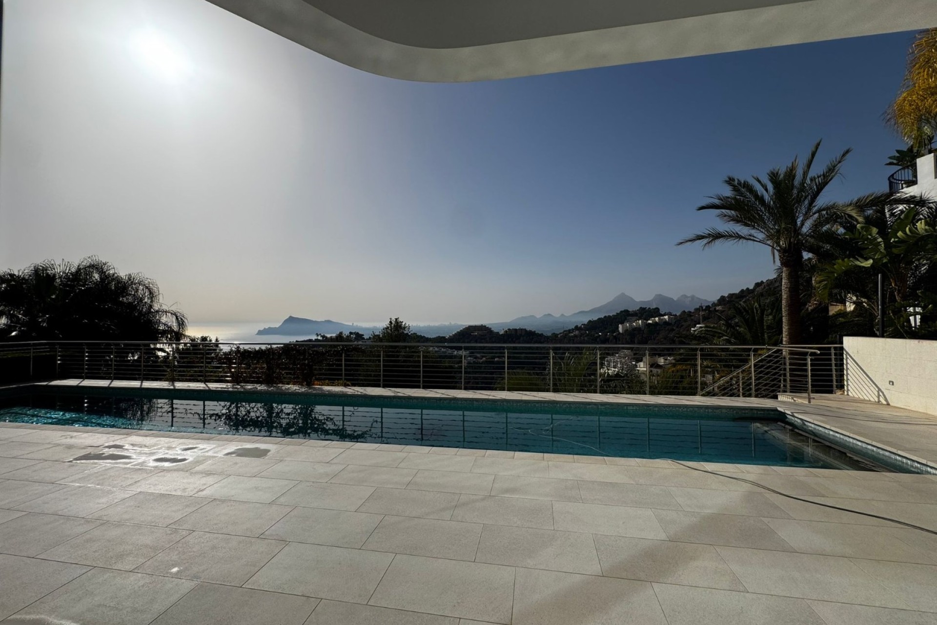 Resale - Villa - Altea