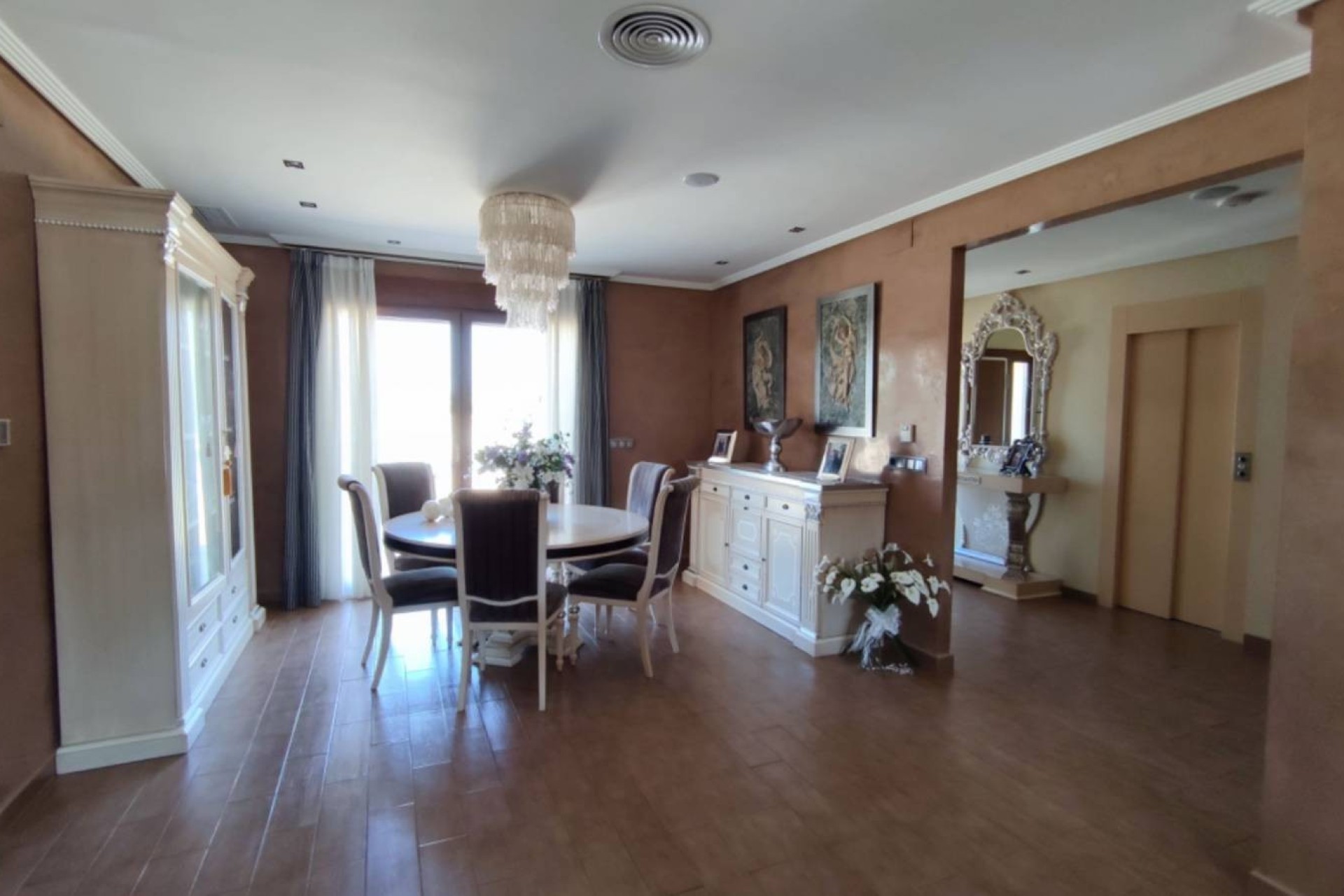 Resale - Villa - Aspe