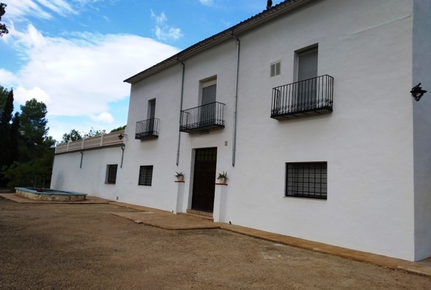 Resale - Villa - Benilloba