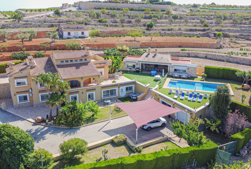 Resale - Villa - Benissa - Fustera