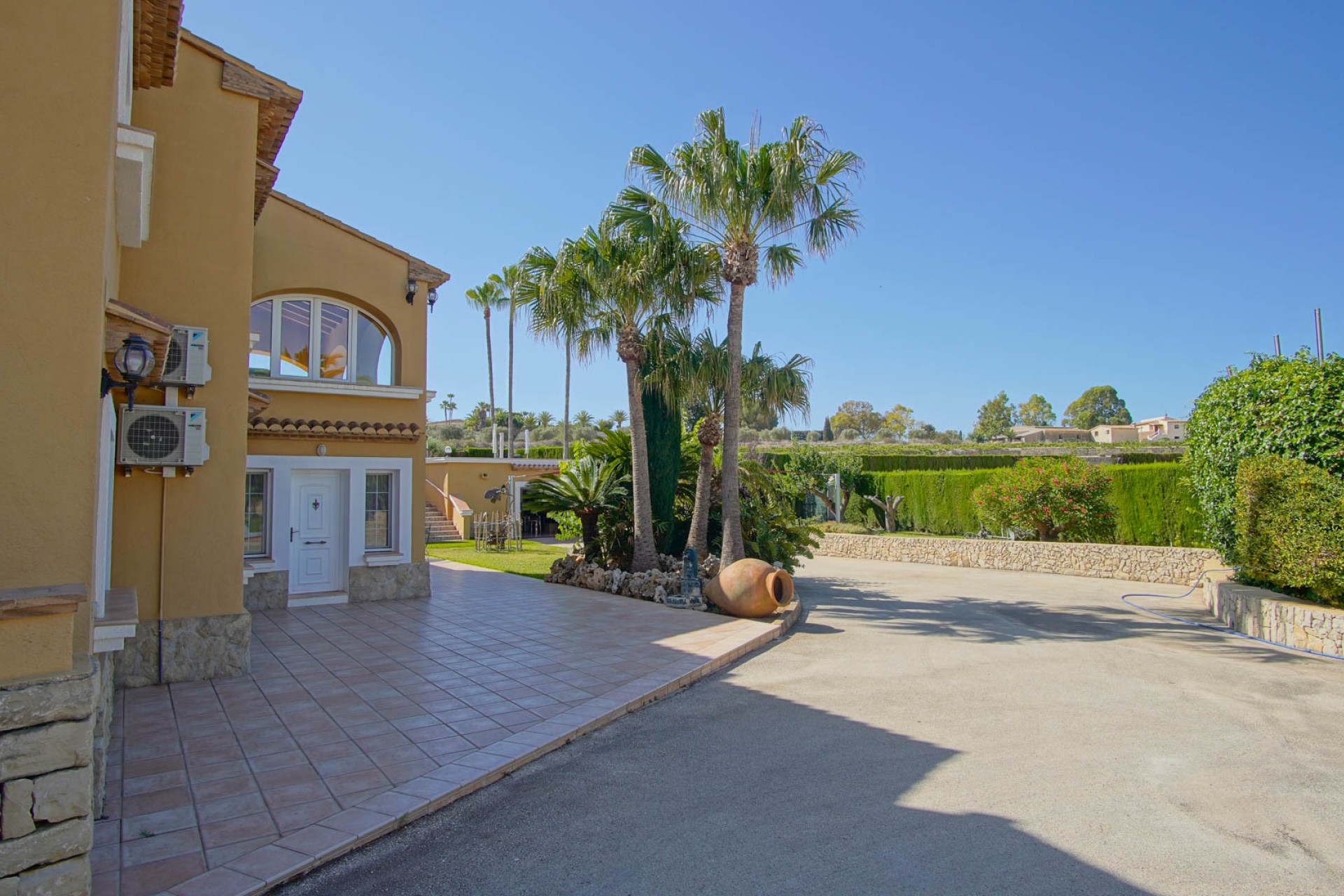 Resale - Villa - Benissa - Fustera