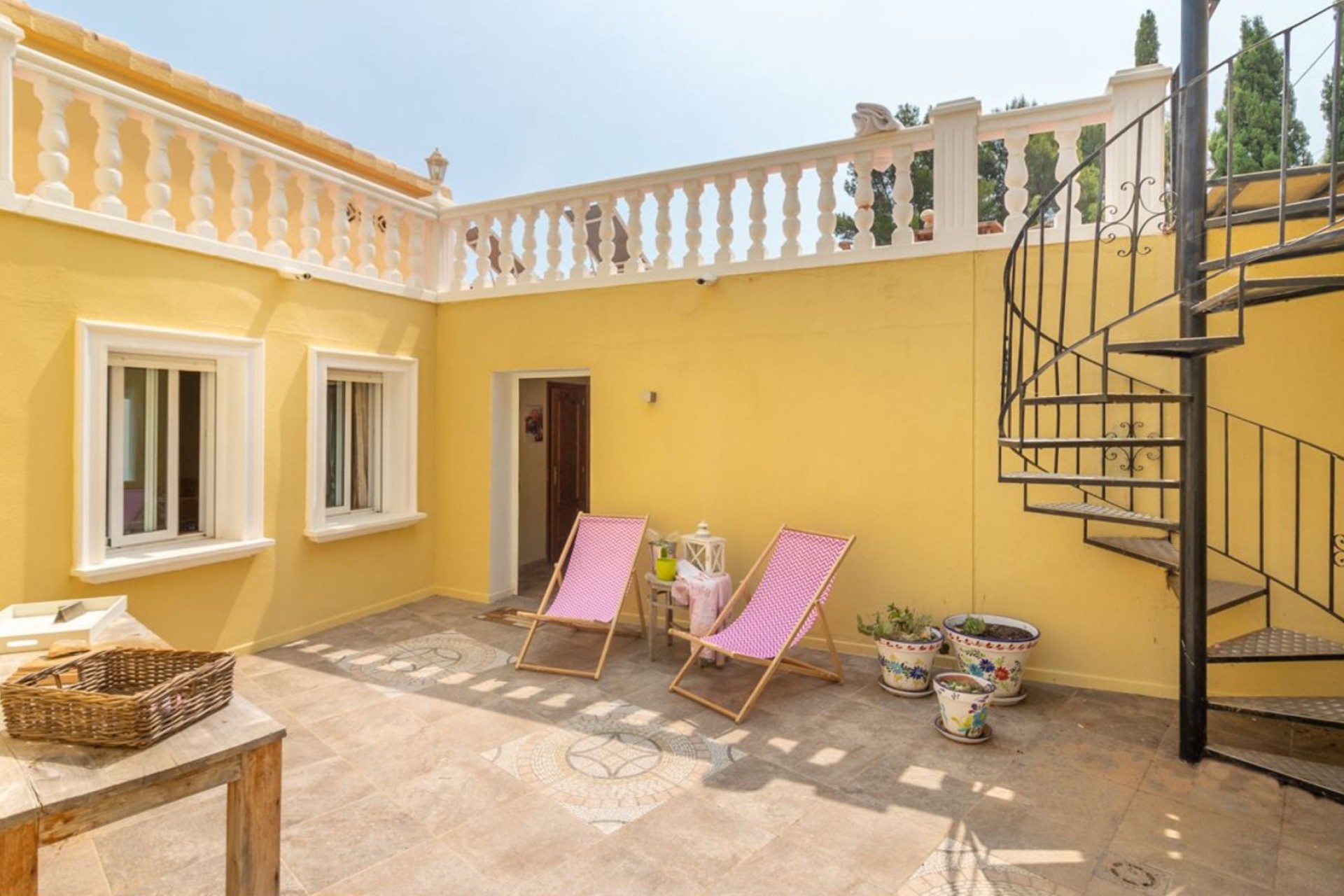 Resale - Villa - Calpe - Zona Puerto Blanco - Maryvilla