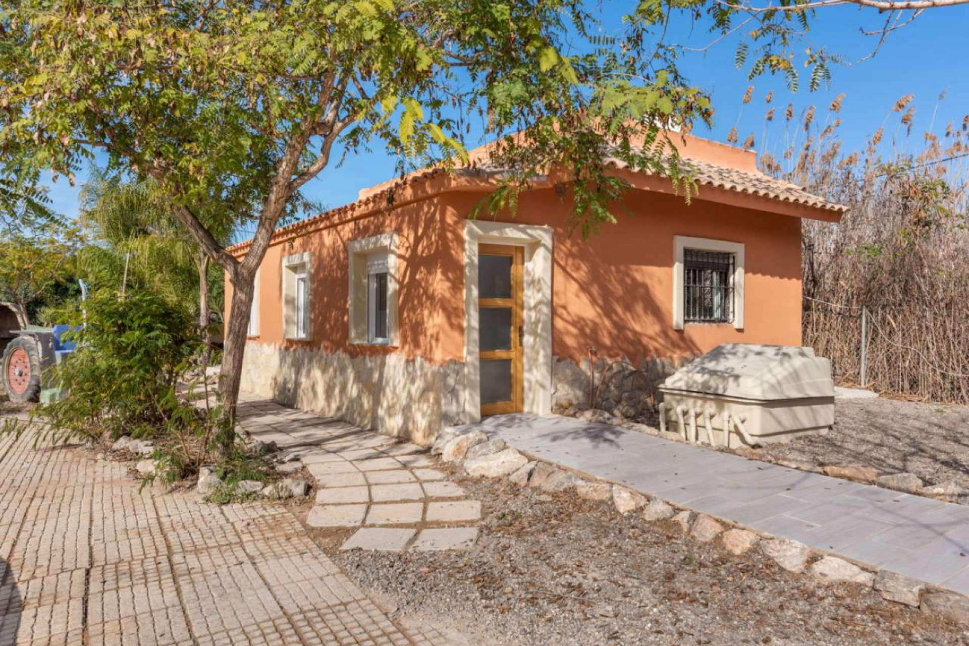 Resale - Villa - Catral