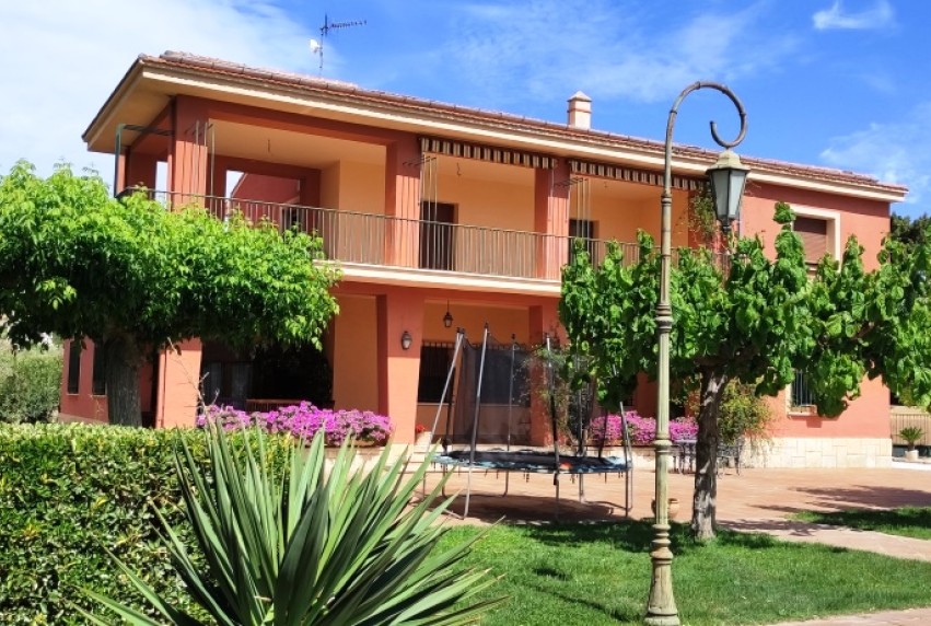 Resale - Villa - Cocentaina