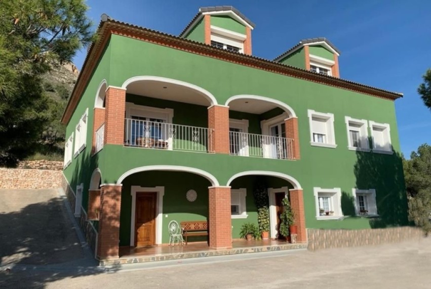 Resale - Villa - Finestrat - URBANIZACIONES