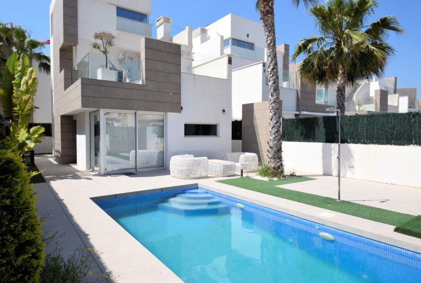 Resale - Villa - Guardamar del Segura - El Raso