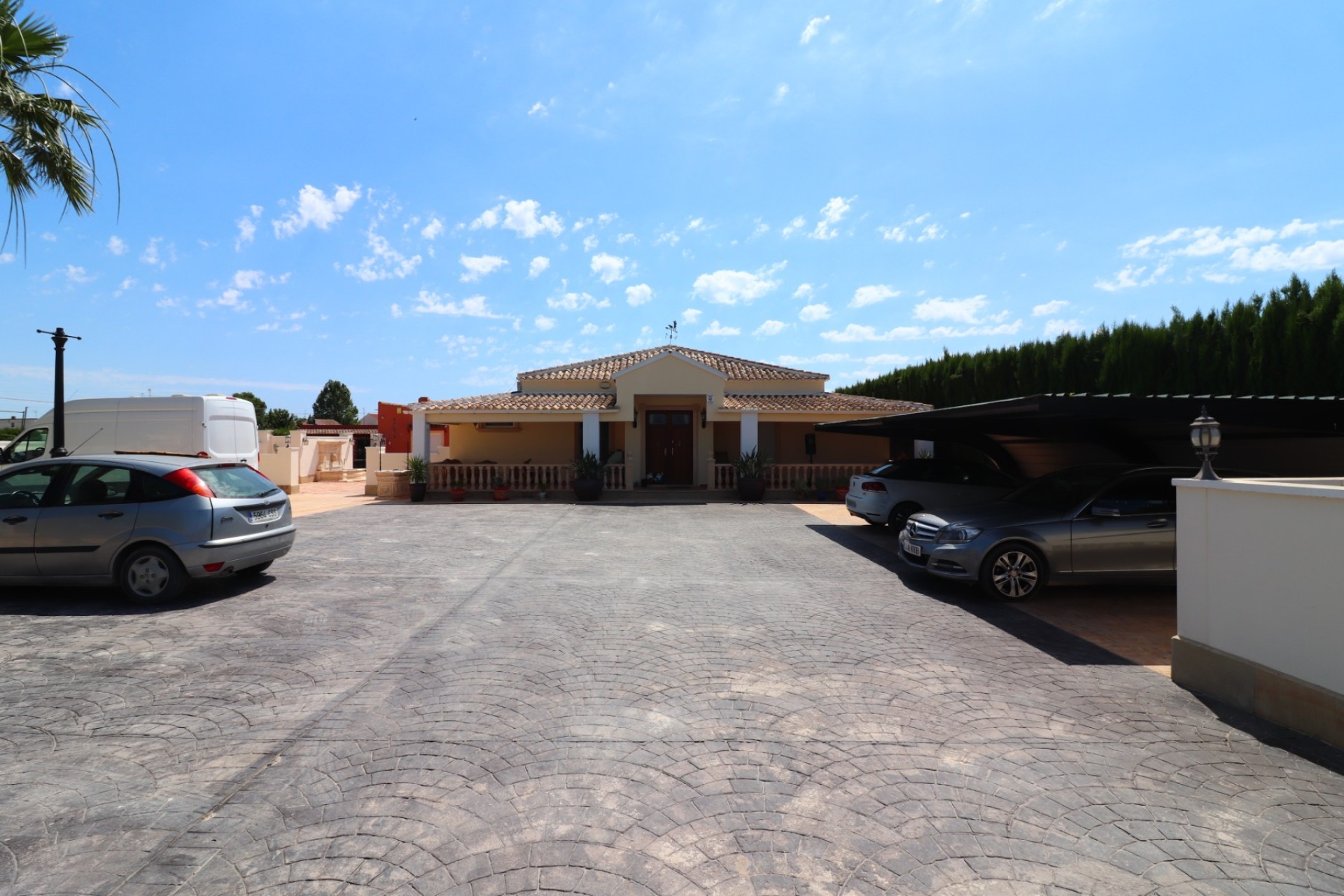 Resale - Villa - Heredades - Heredades - Country