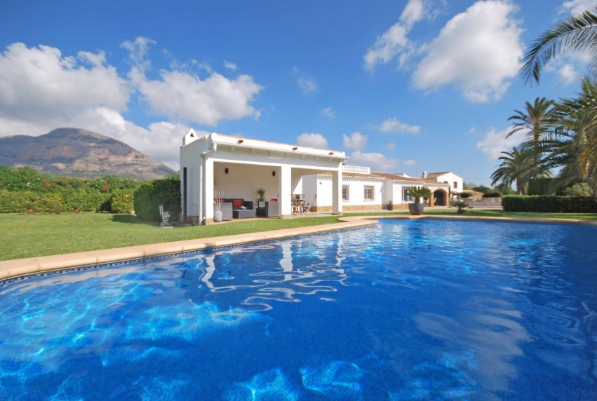 Resale - Villa - Jávea - Montgó