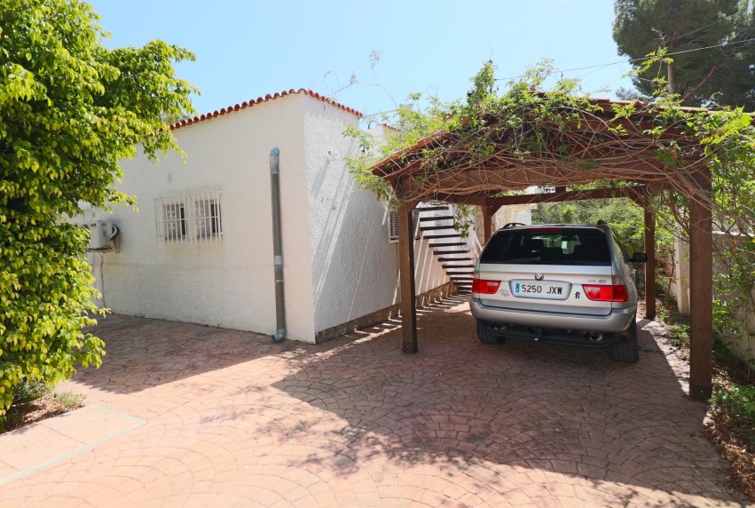 Resale - Villa - La Nucía - Pinar De Garaita