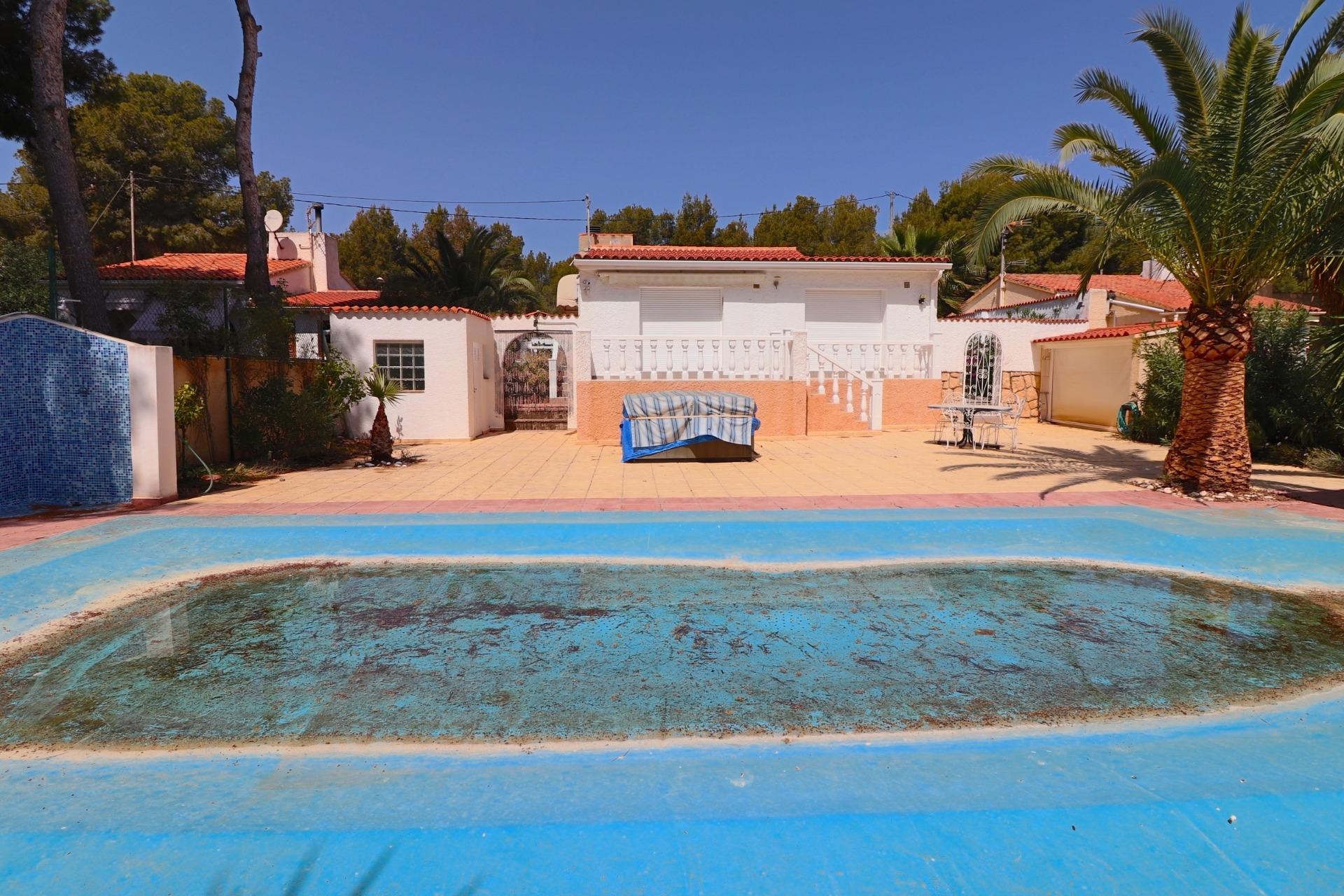 Resale - Villa - La Nucía - Pinar De Garaita