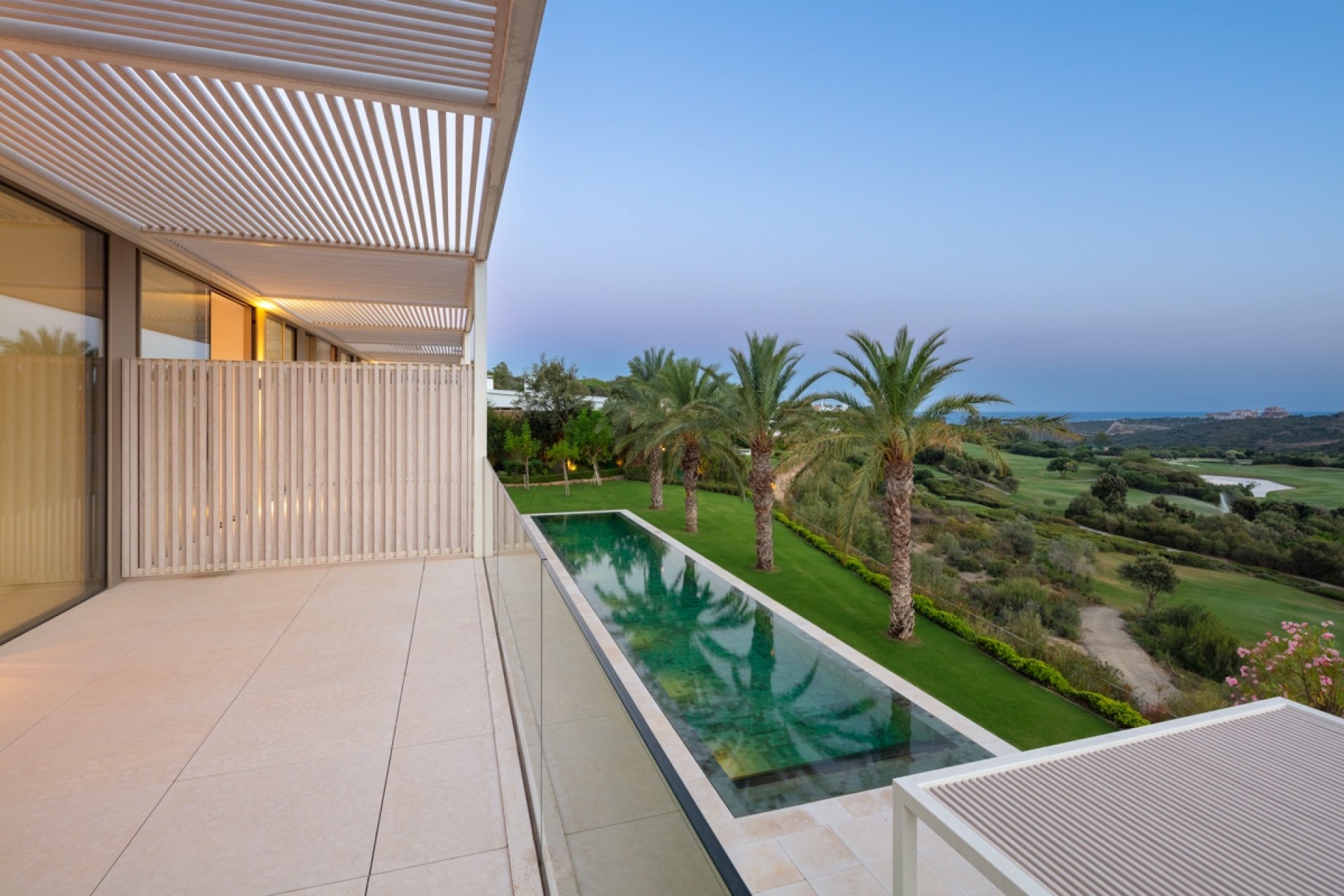 Resale - Villa - Malaga - Casares