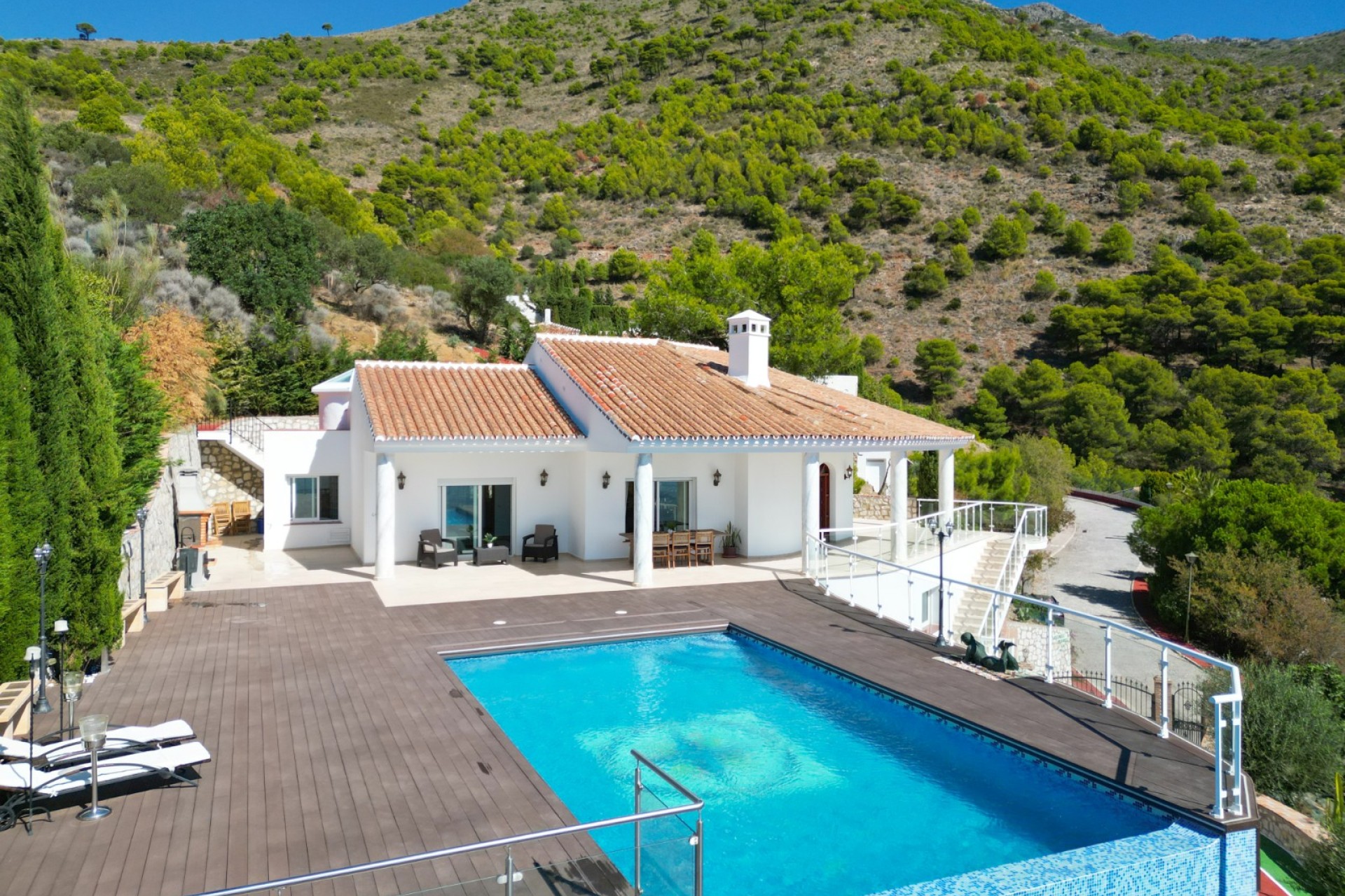 Resale - Villa - Malaga - Mijas