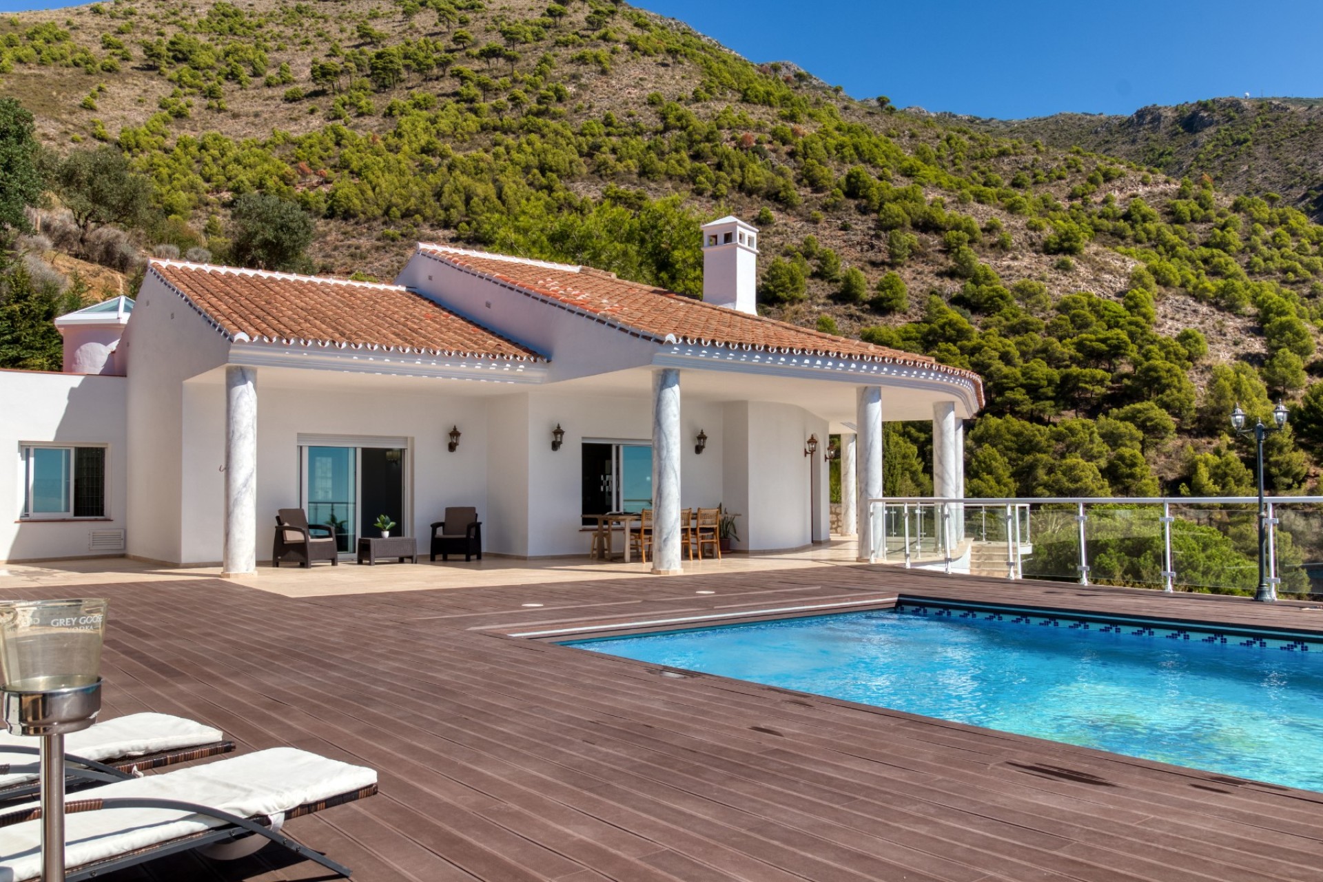 Resale - Villa - Malaga - Mijas