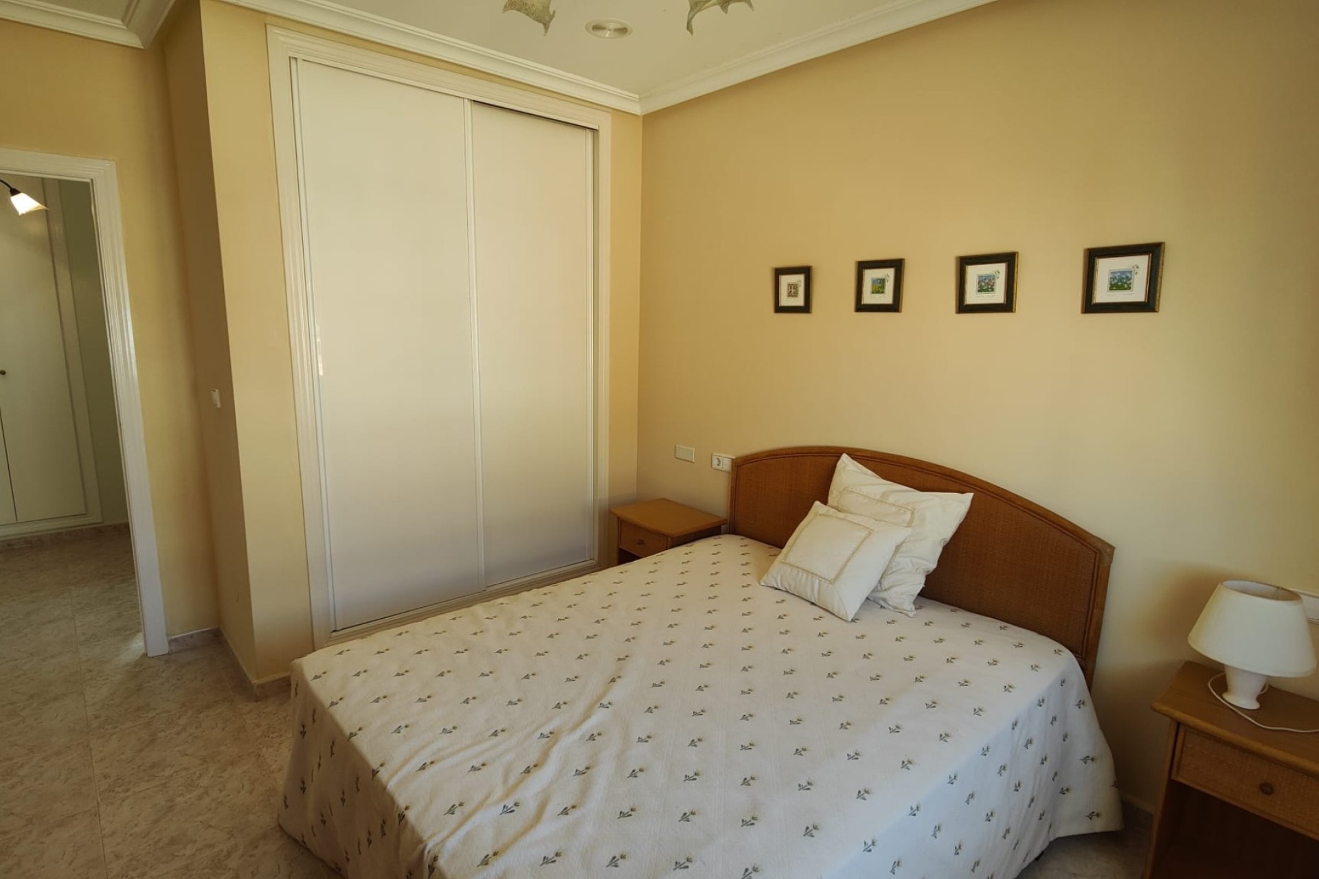 Resale - Villa - Orihuela Costa - La Zenia