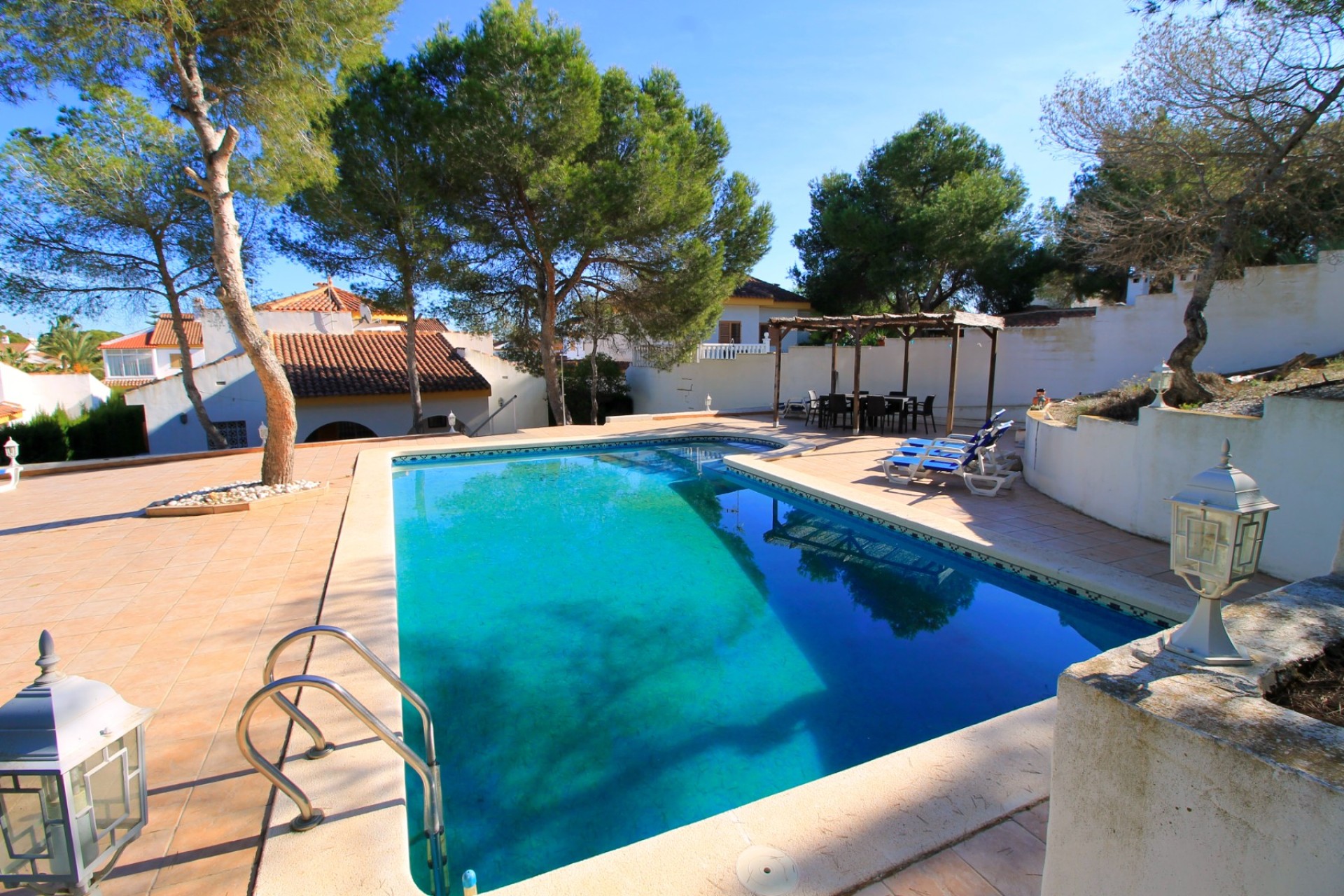 Resale - Villa - Orihuela Costa - Mil Palmeras