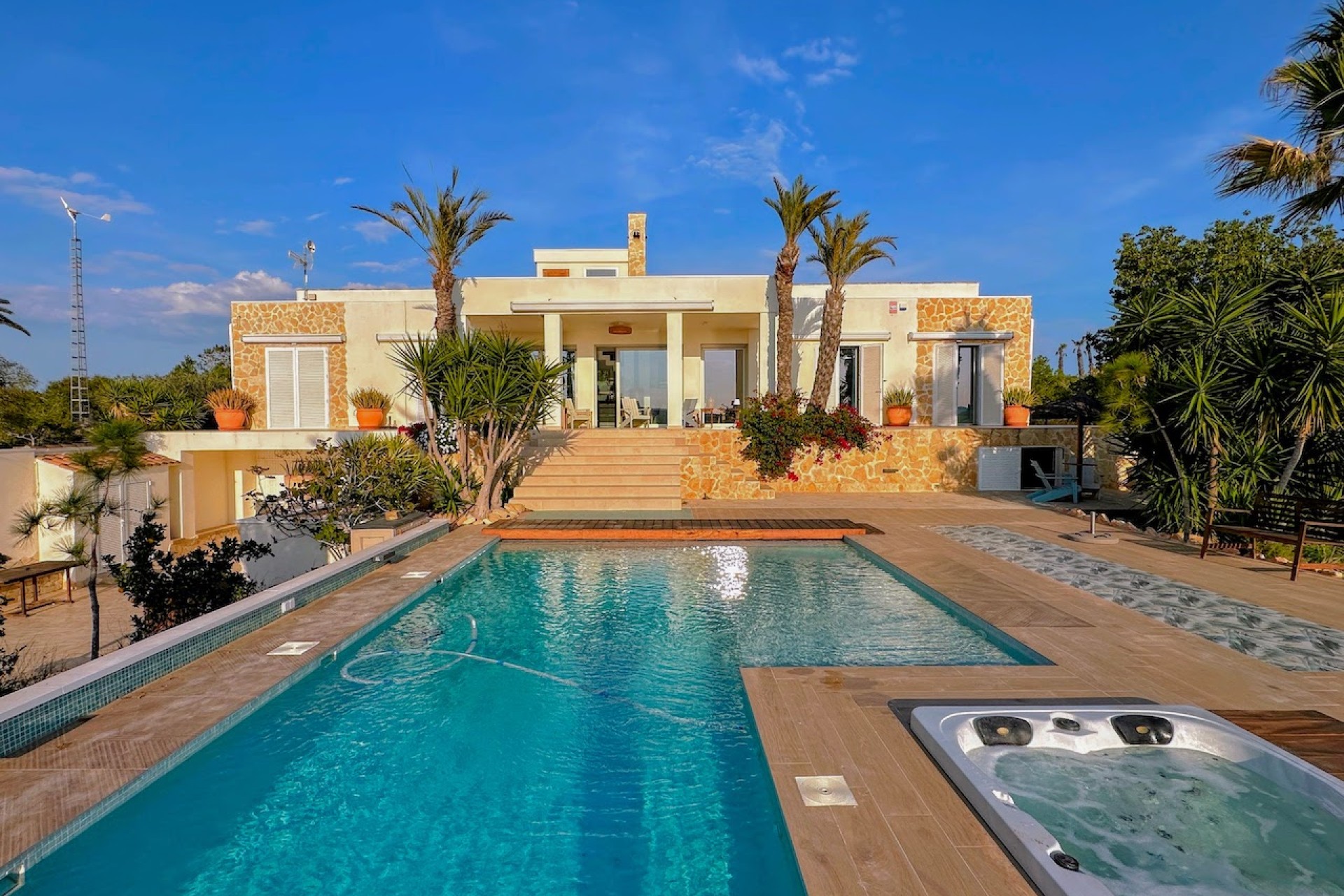 Resale - Villa - Orihuela - Torremendo