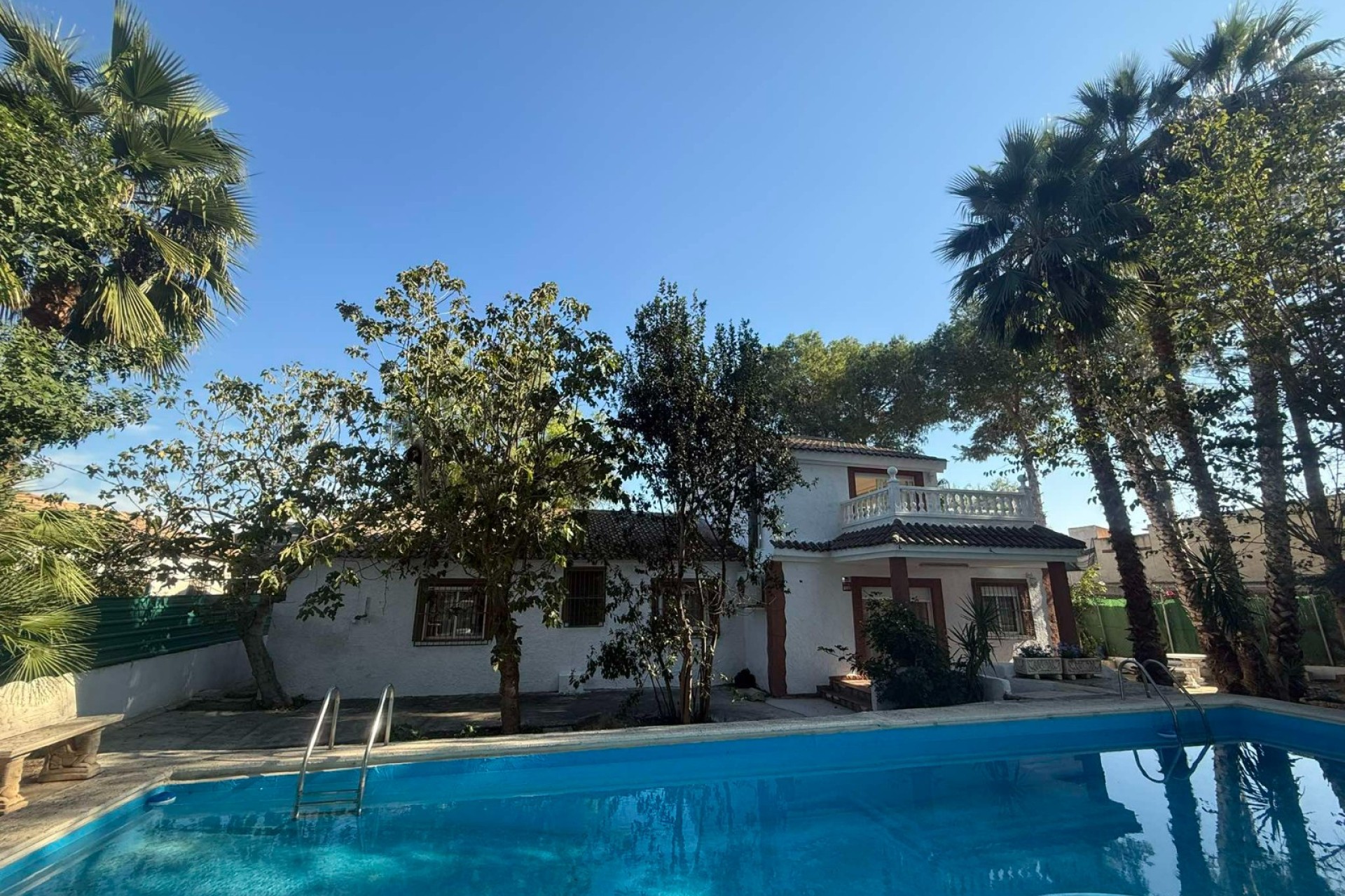 Resale - Villa - Orihuela