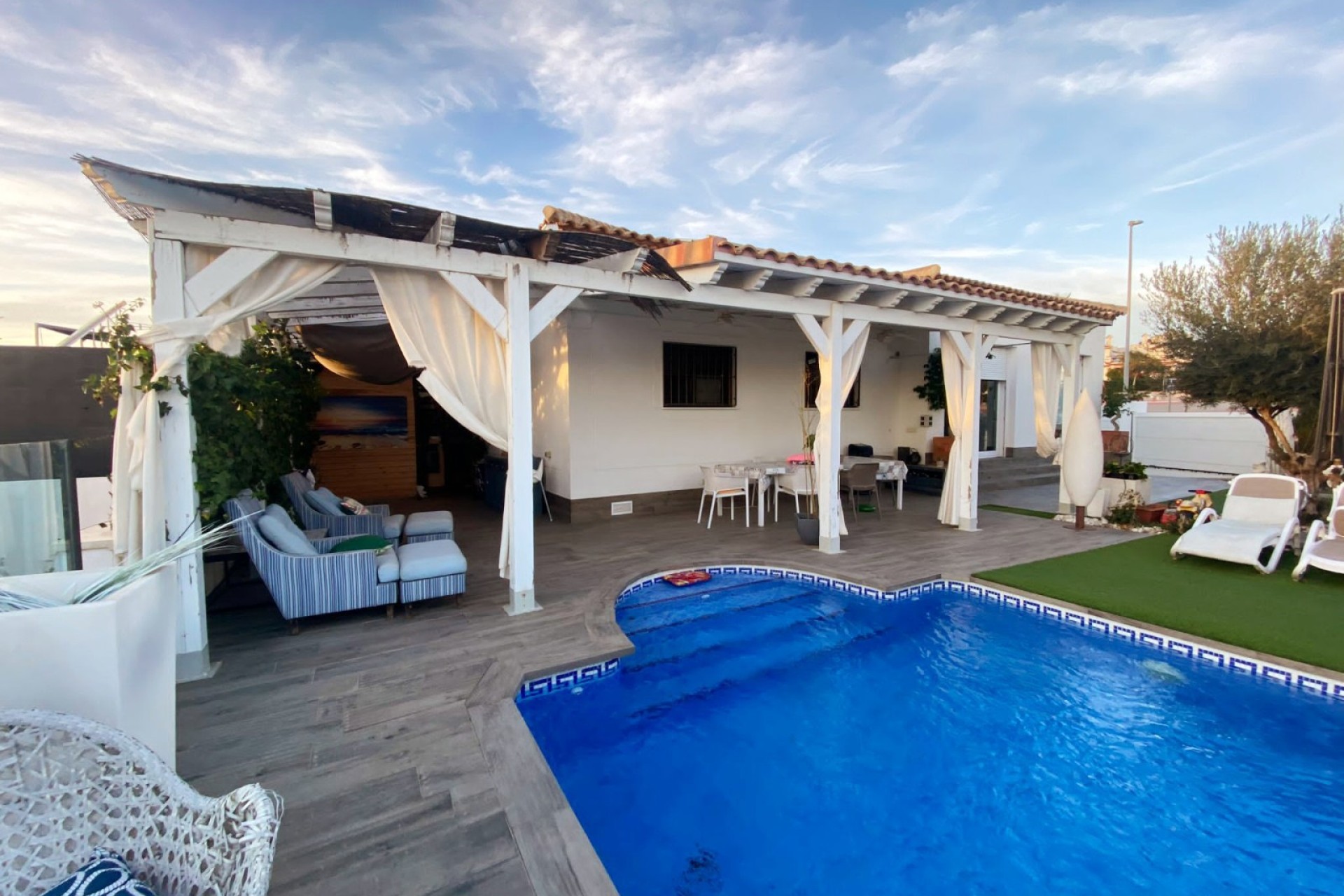 Resale - Villa - San Fulgencio - La Marina