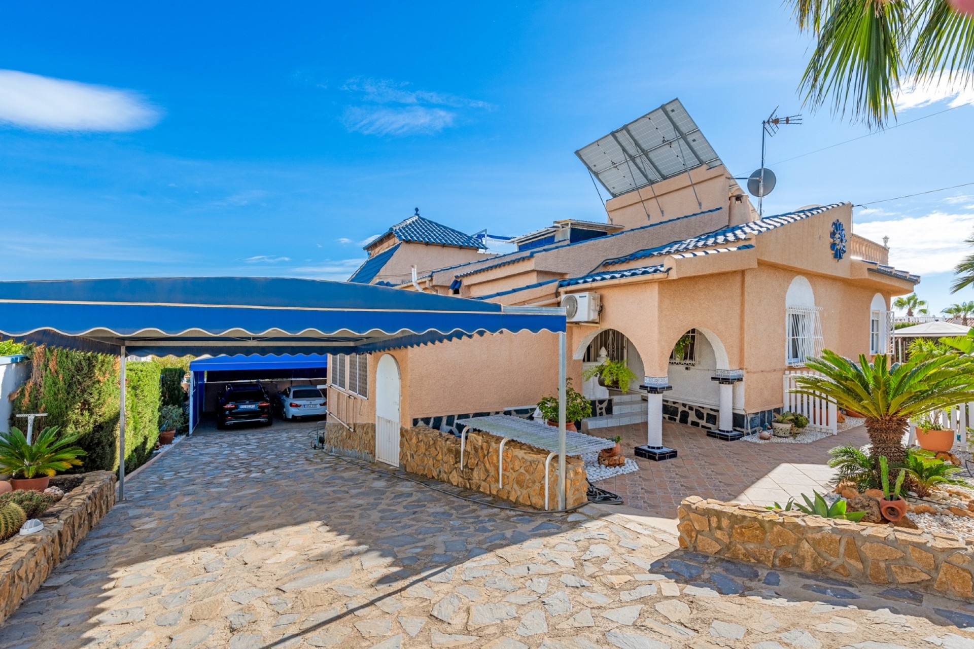 Resale - Villa - San Fulgencio - La Marina