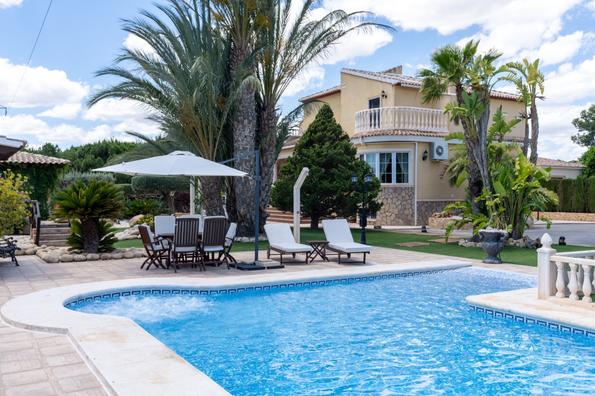 Resale - Villa - San Vicente de Raspeig - San Vicente del Raspeig