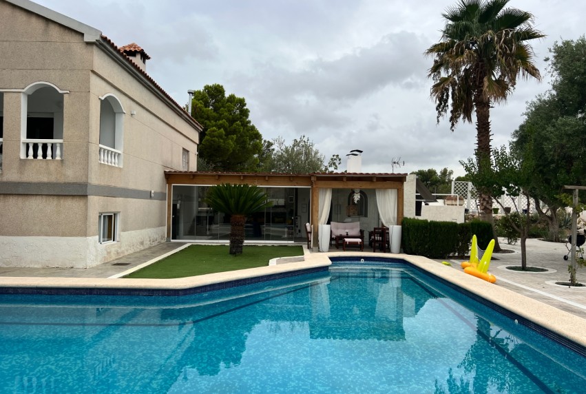 Resale - Villa - San Vicente de Raspeig - Villamontes - Boqueres