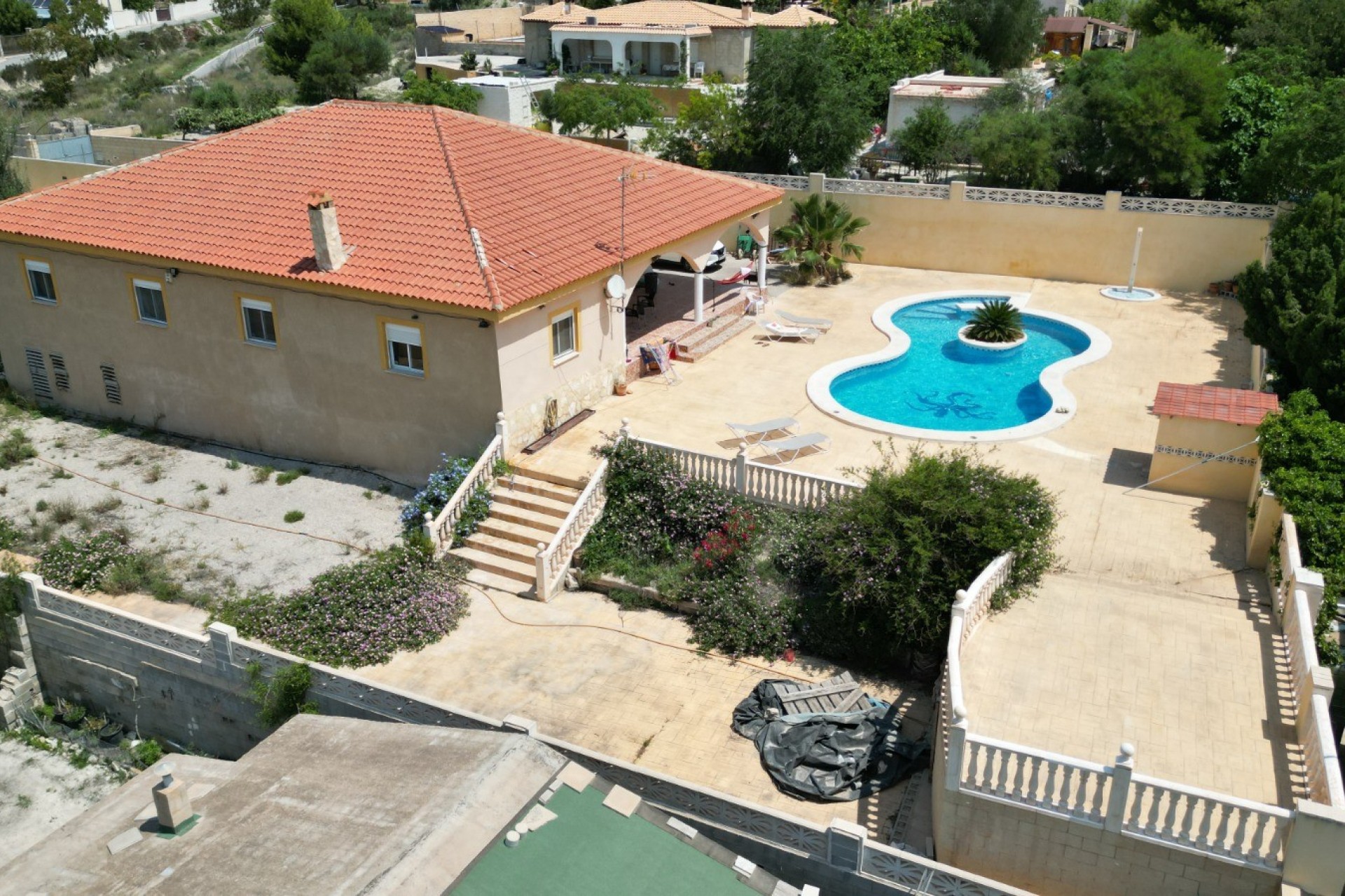 Resale - Villa - San Vicente de Raspeig - Villanueva