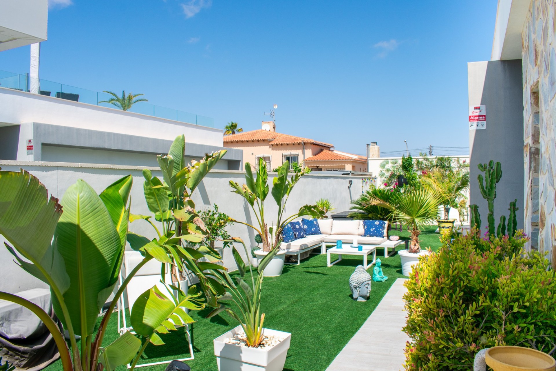 Resale - Villa - Torrevieja - El Chaparral