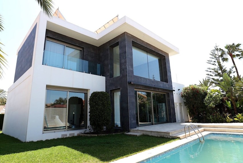 Resale - Villa - Torrevieja - Los Angeles