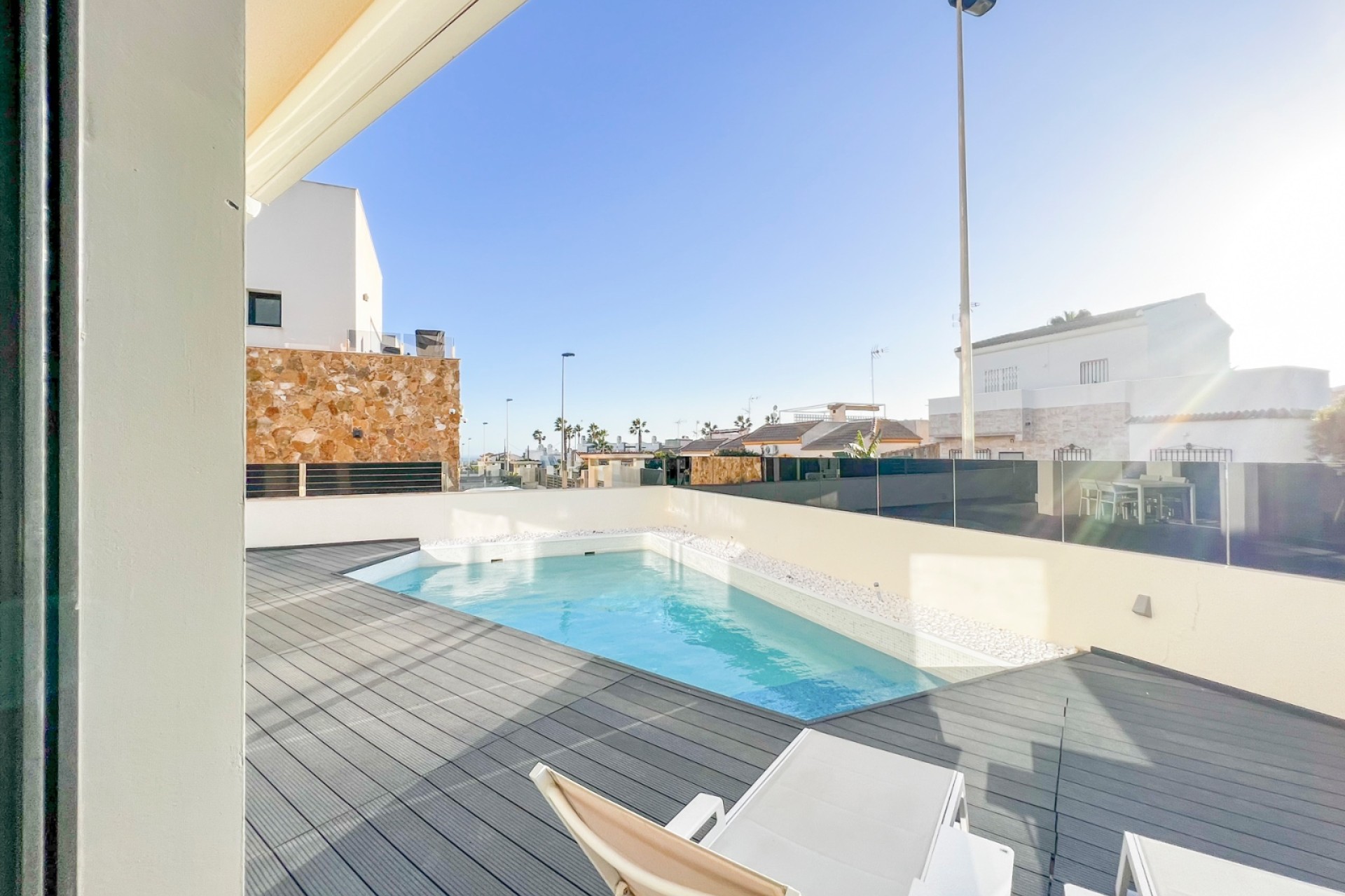 Resale - Villa - Torrevieja