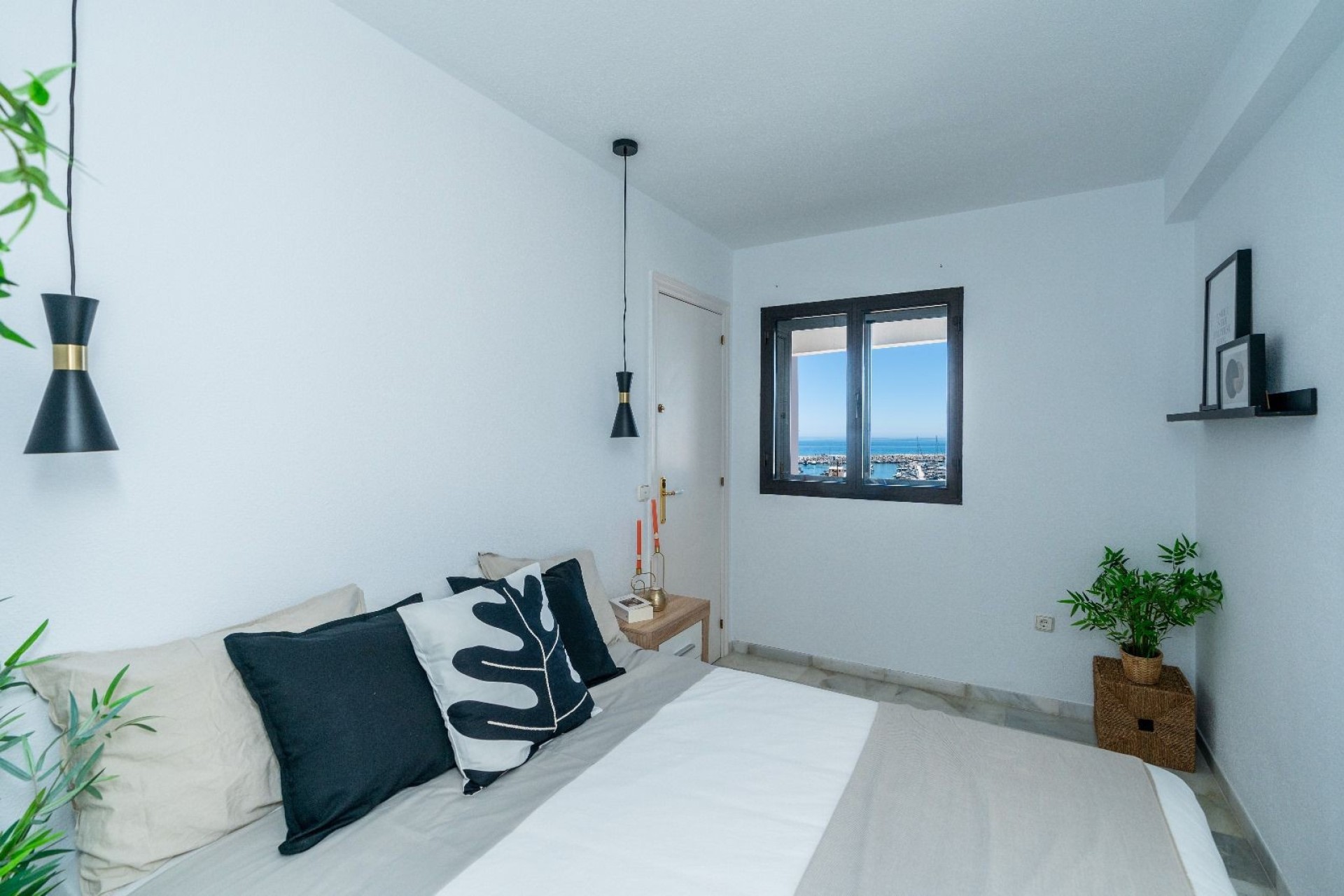 Reventa - Apartment - Marbella - Puerto Banús