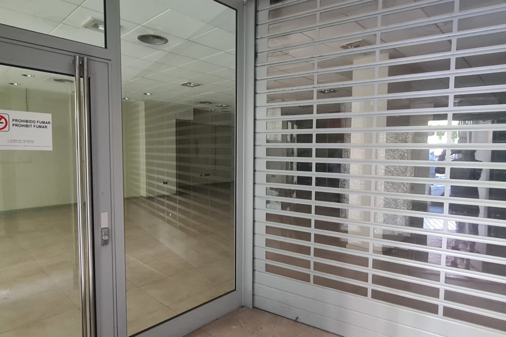 Reventa - Commercial - Alicante - Luceros