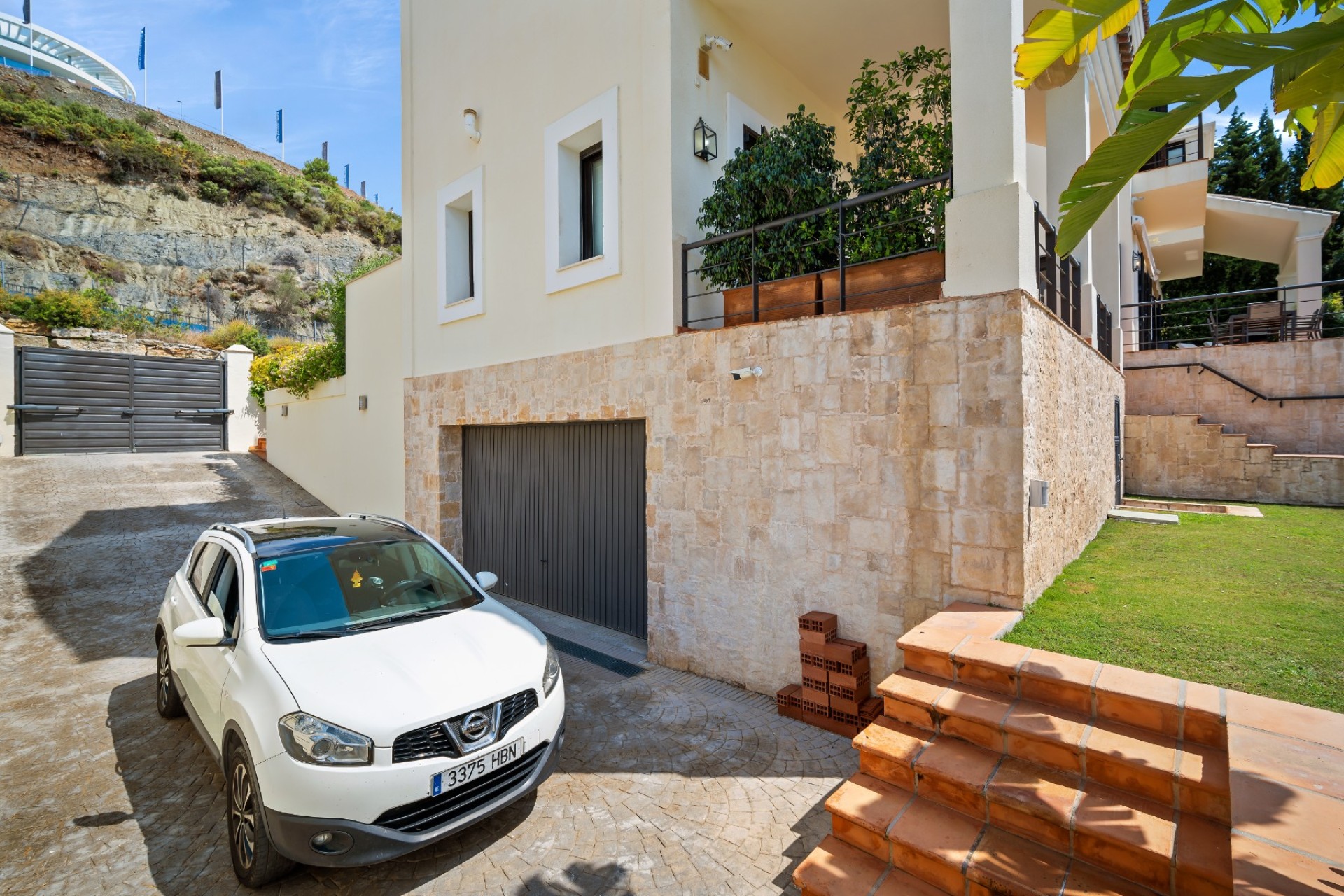 Reventa - Villa - Benahavis - La Quinta