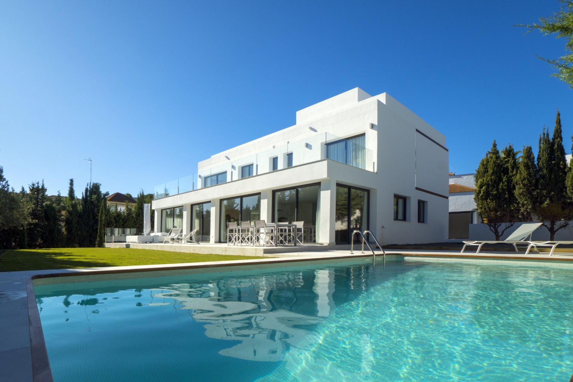 Reventa - Villa - Marbella - Nueva Andalucía