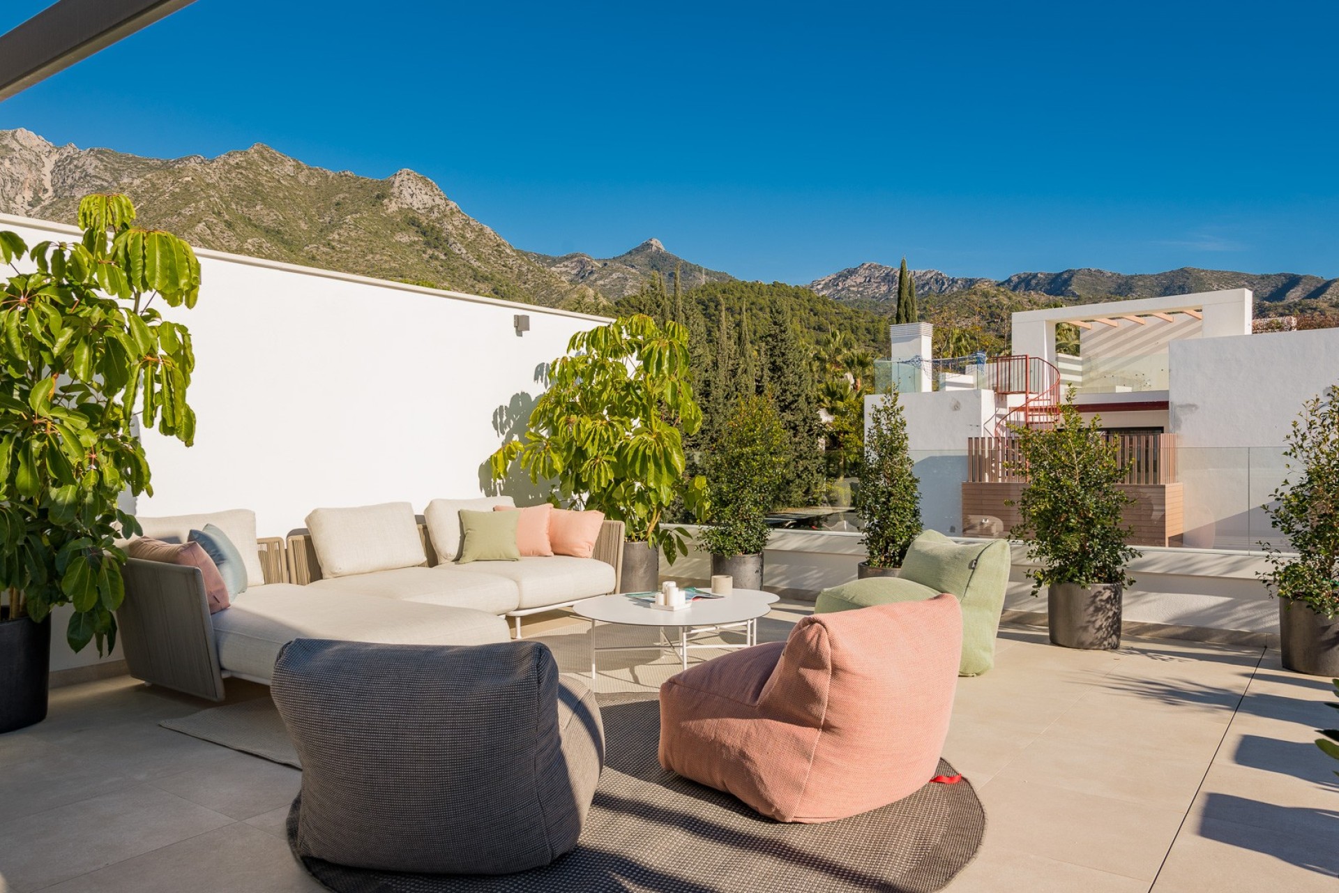 Reventa - Villa - Marbella - Sierra Blanca