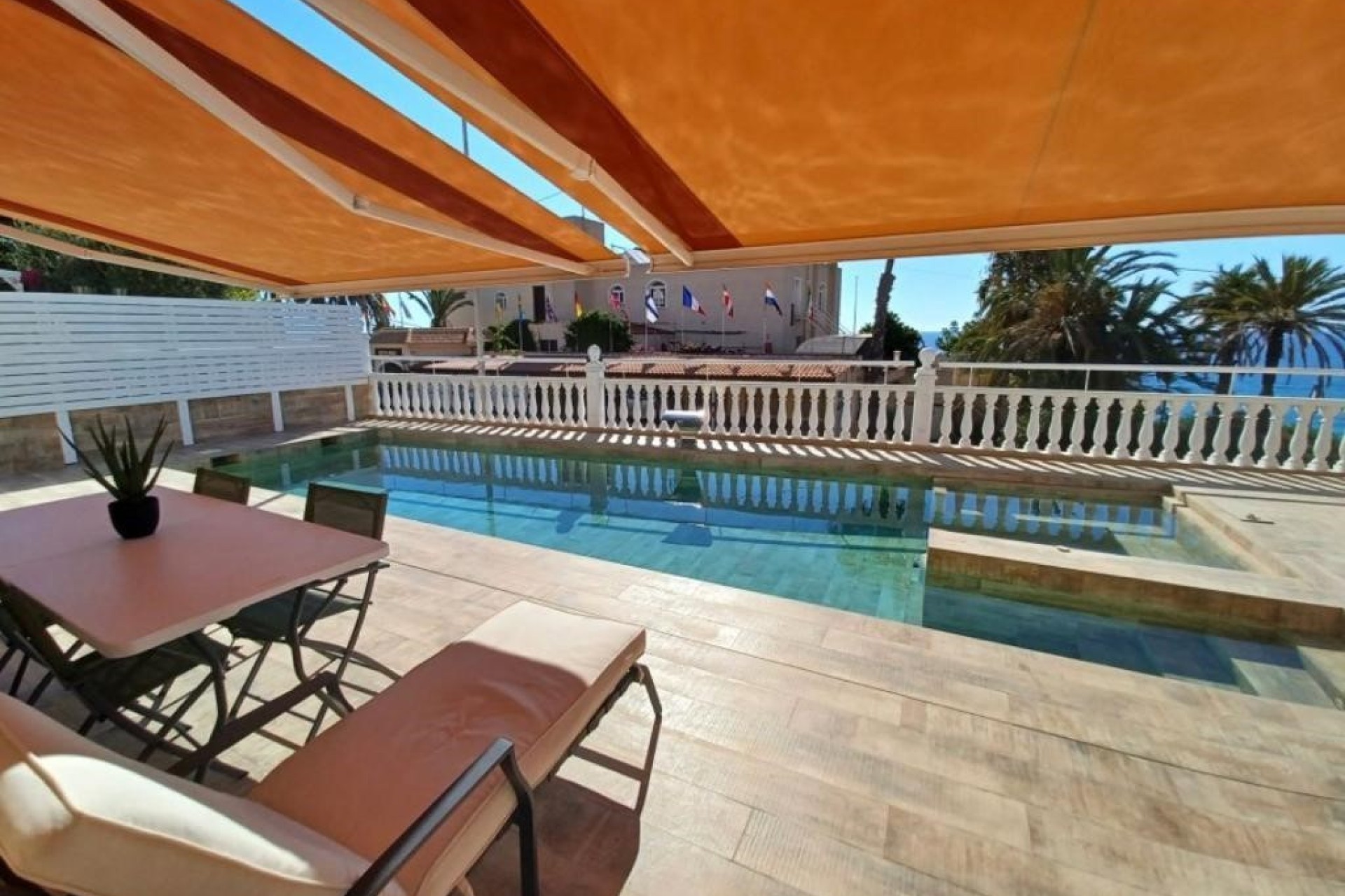 Reventa - Villa - Torrevieja