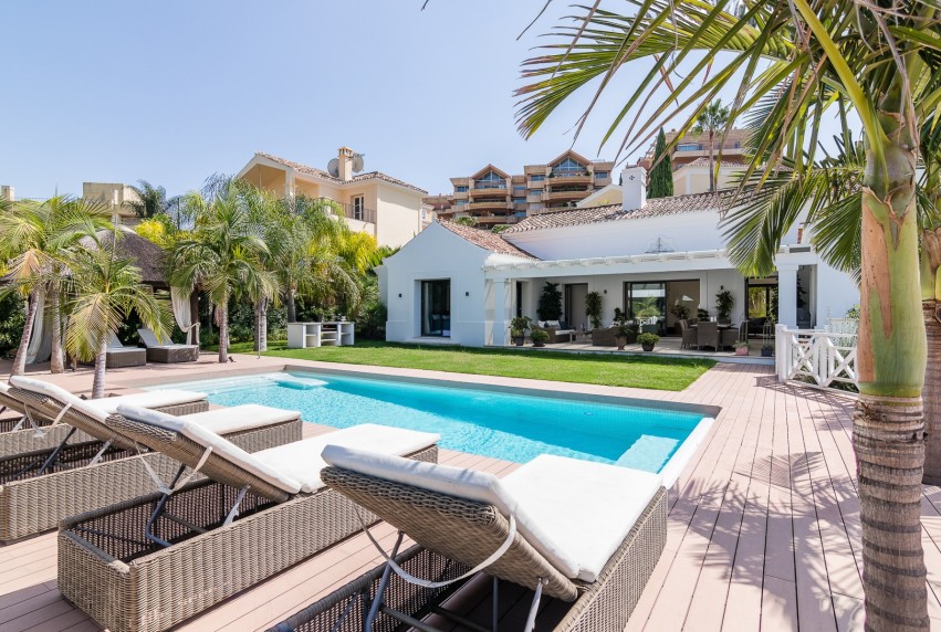 Revente - Villa - Marbella - Nueva Andalucía