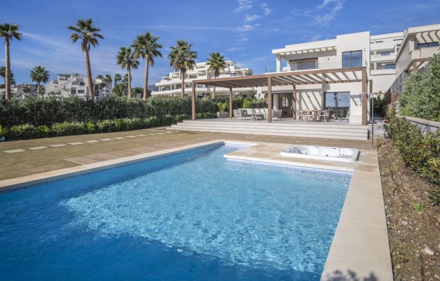 Villa - Herverkoop - Estepona - New Golden Mile